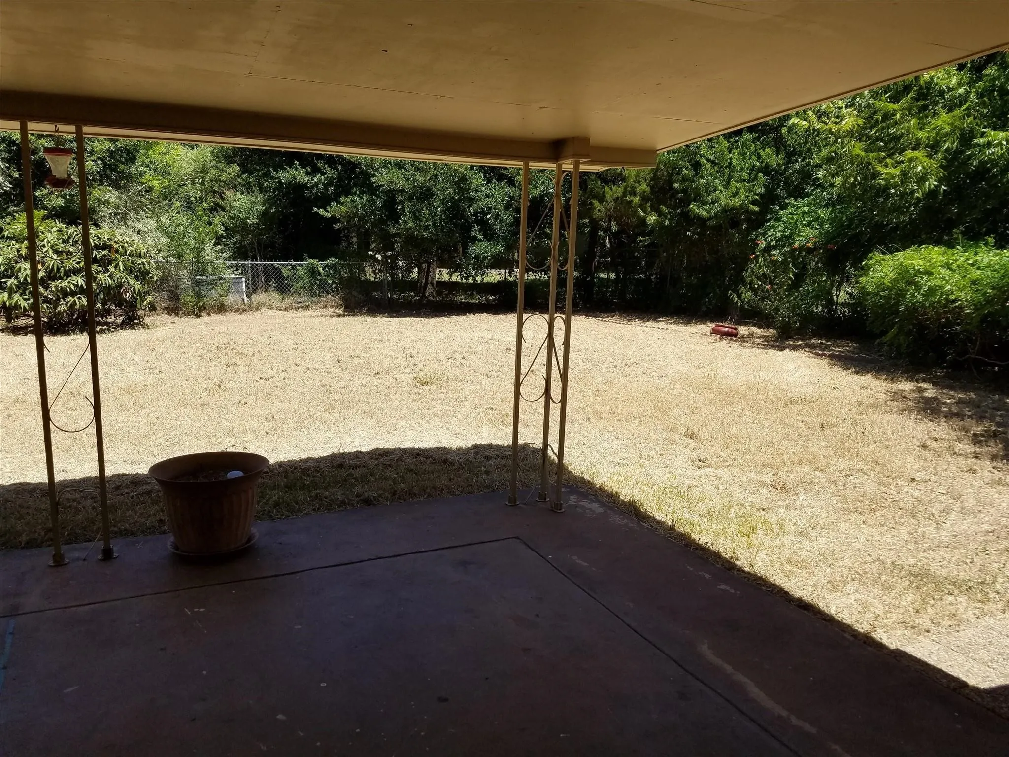 Single Family Residence For Rent in Tarrant County , 702 Jones Street, Euless, Texas 76040, 3 Bedroom, 2 Bathroom, 2 Garage spaces, 1,330 Sqft, built in 1962, mls#21385821, Real Estate Agent in Euless, Homes For Rent in Tarrant county, Homes For Rent in Euless, Realtor in Euless Texas, Real Estate Brokerage Independent Realty Texas, Luminita Cordes Realtor