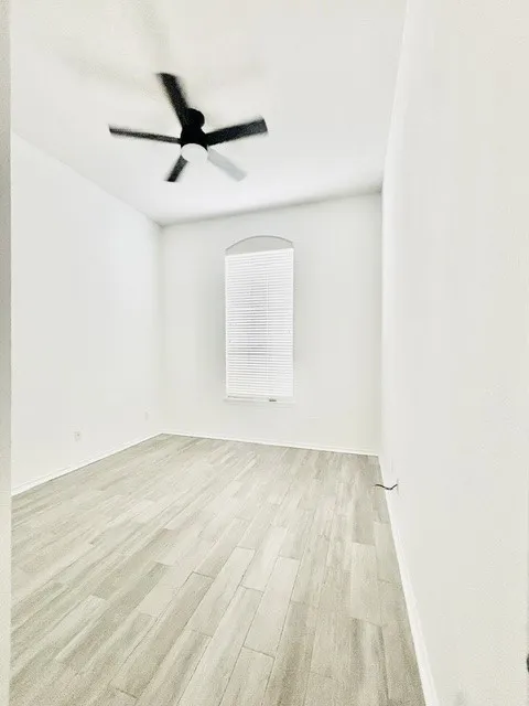 Single Family Residence For Sale in Smith County , 5300 Meadow Court, Flint, Texas 75762, 3 Bedroom, 2 Bathroom, 2 Garage spaces, 1,772 Sqft, built in 2004, mls#21386639, Real Estate Agent in Flint, Homes For Sale in Smith county, Homes For Sale in Flint, Realtor in Flint Texas, Real Estate Brokerage Independent Realty Texas, Luminita Cordes Realtor
