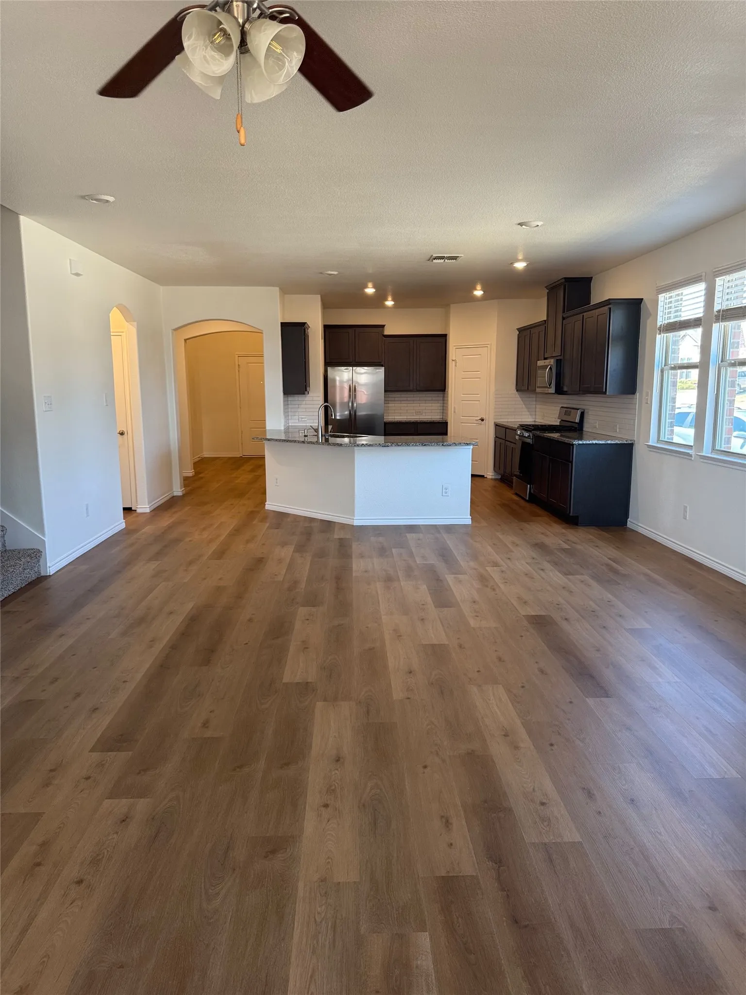 Single Family Residence For Rent in Denton County , 10101 Blanco Road, Little Elm, Texas 75068, 4 Bedroom, 3 Bathroom, 2 Garage spaces, 2,709 Sqft, built in 2017, mls#21387795, Real Estate Agent in Little Elm, Homes For Rent in Denton county, Homes For Rent in Little Elm, Realtor in Little Elm Texas, Real Estate Brokerage Independent Realty Texas, Luminita Cordes Realtor