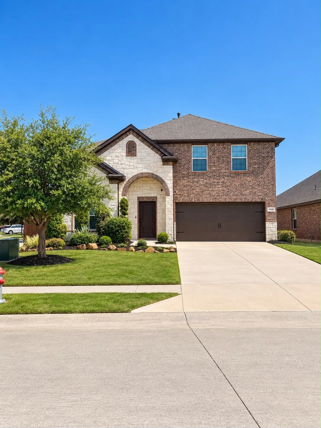 Single Family Residence For Rent in Denton County , 10101 Blanco Road, Little Elm, Texas 75068, 4 Bedroom, 3 Bathroom, 2 Garage spaces, 2,709 Sqft, built in 2017, mls#21387795, Real Estate Agent in Little Elm, Homes For Rent in Denton county, Homes For Rent in Little Elm, Realtor in Little Elm Texas, Real Estate Brokerage Independent Realty Texas, Luminita Cordes Realtor