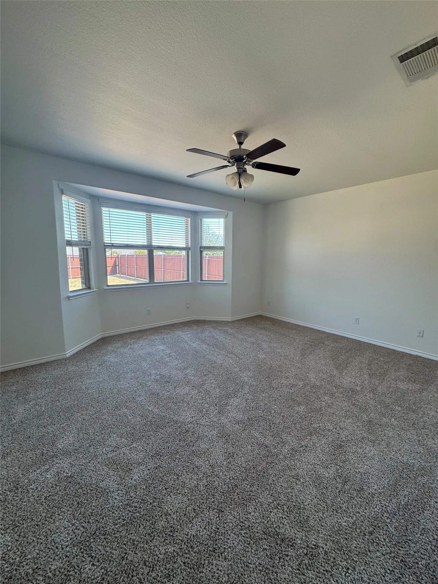 Single Family Residence For Rent in Denton County , 10101 Blanco Road, Little Elm, Texas 75068, 4 Bedroom, 3 Bathroom, 2 Garage spaces, 2,709 Sqft, built in 2017, mls#21387795, Real Estate Agent in Little Elm, Homes For Rent in Denton county, Homes For Rent in Little Elm, Realtor in Little Elm Texas, Real Estate Brokerage Independent Realty Texas, Luminita Cordes Realtor