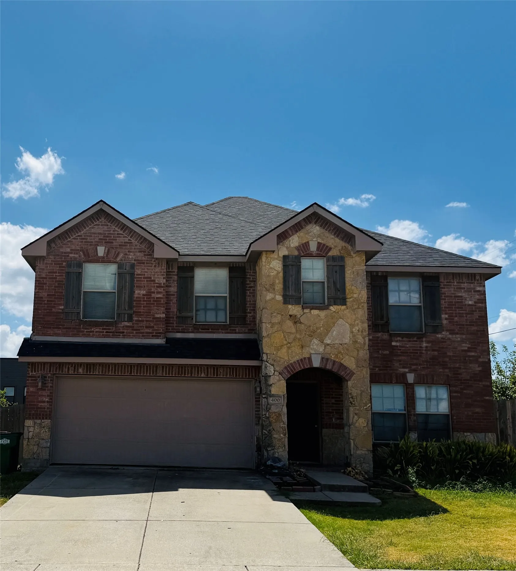 Single Family Residence For Sale in Rockwall County , 400 Azalea Drive, Fate, Texas 75087, 4 Bedroom, 3 Bathroom, 2 Garage spaces, 2,887 Sqft, built in 2008, mls#21387796, Real Estate Agent in Fate, Homes For Sale in Rockwall county, Homes For Sale in Fate, Realtor in Fate Texas, Real Estate Brokerage Independent Realty Texas, Luminita Cordes Realtor