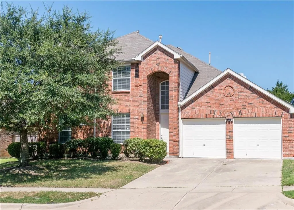 Single Family Residence For Rent in Denton County , 160 Fallkirk Drive, Coppell, Texas 75019, 5 Bedroom, 4 Bathroom, 2 Garage spaces, 3,088 Sqft, built in 1999, mls#21387816, Real Estate Agent in Coppell, Homes For Rent in Denton county, Homes For Rent in Coppell, Realtor in Coppell Texas, Real Estate Brokerage Independent Realty Texas, Luminita Cordes Realtor