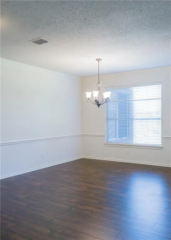 Single Family Residence For Rent in Denton County , 160 Fallkirk Drive, Coppell, Texas 75019, 5 Bedroom, 4 Bathroom, 2 Garage spaces, 3,088 Sqft, built in 1999, mls#21387816, Real Estate Agent in Coppell, Homes For Rent in Denton county, Homes For Rent in Coppell, Realtor in Coppell Texas, Real Estate Brokerage Independent Realty Texas, Luminita Cordes Realtor