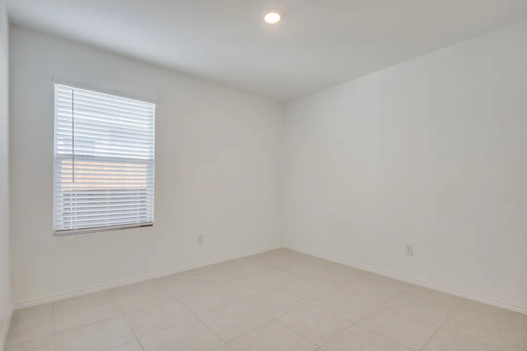 Single Family Residence For Rent in Collin County , 7516 Larson Lane, Mc Kinney, Texas 75071, 3 Bedroom, 2 Bathroom, 2 Garage spaces, 1,262 Sqft, built in 2022, mls#21387468, Real Estate Agent in Mc Kinney, Homes For Rent in Collin county, Homes For Rent in Mc Kinney, Realtor in Mc Kinney Texas, Real Estate Brokerage Independent Realty Texas, Luminita Cordes Realtor
