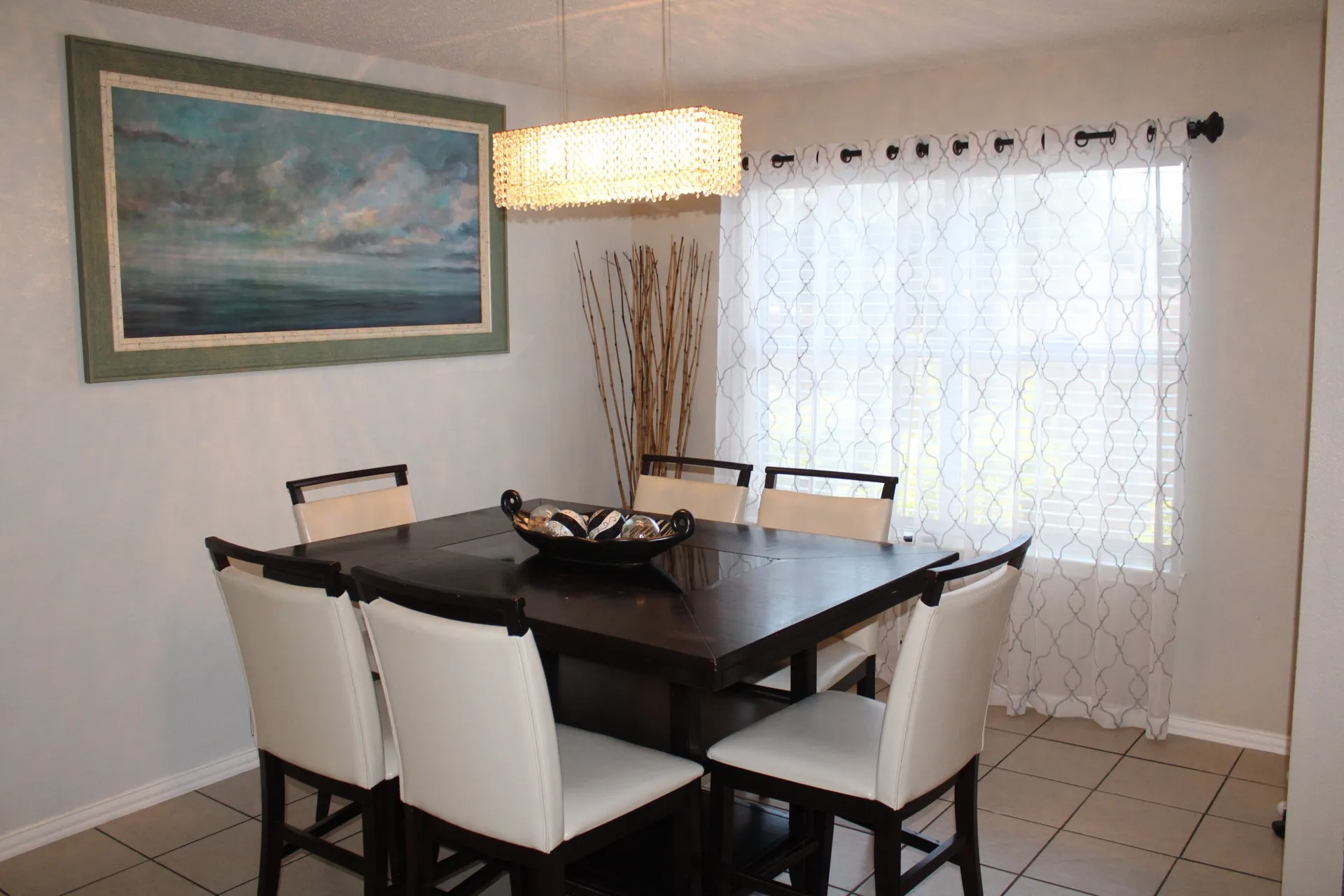 Rectangular chandelier with crystal accents