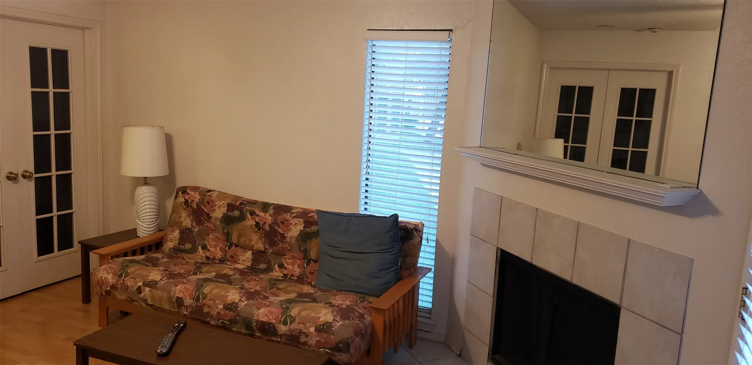 Condominium For Rent in Tarrant County , 2301 Balsam Drive M103, Arlington, Texas 76006, 1 Bedroom, 1 Bathroom, Garage spaces, 551 Sqft, built in 1983, mls#21387841, Real Estate Agent in Arlington, Homes For Rent in Tarrant county, Homes For Rent in Arlington, Realtor in Arlington Texas, Real Estate Brokerage Independent Realty Texas, Luminita Cordes Realtor