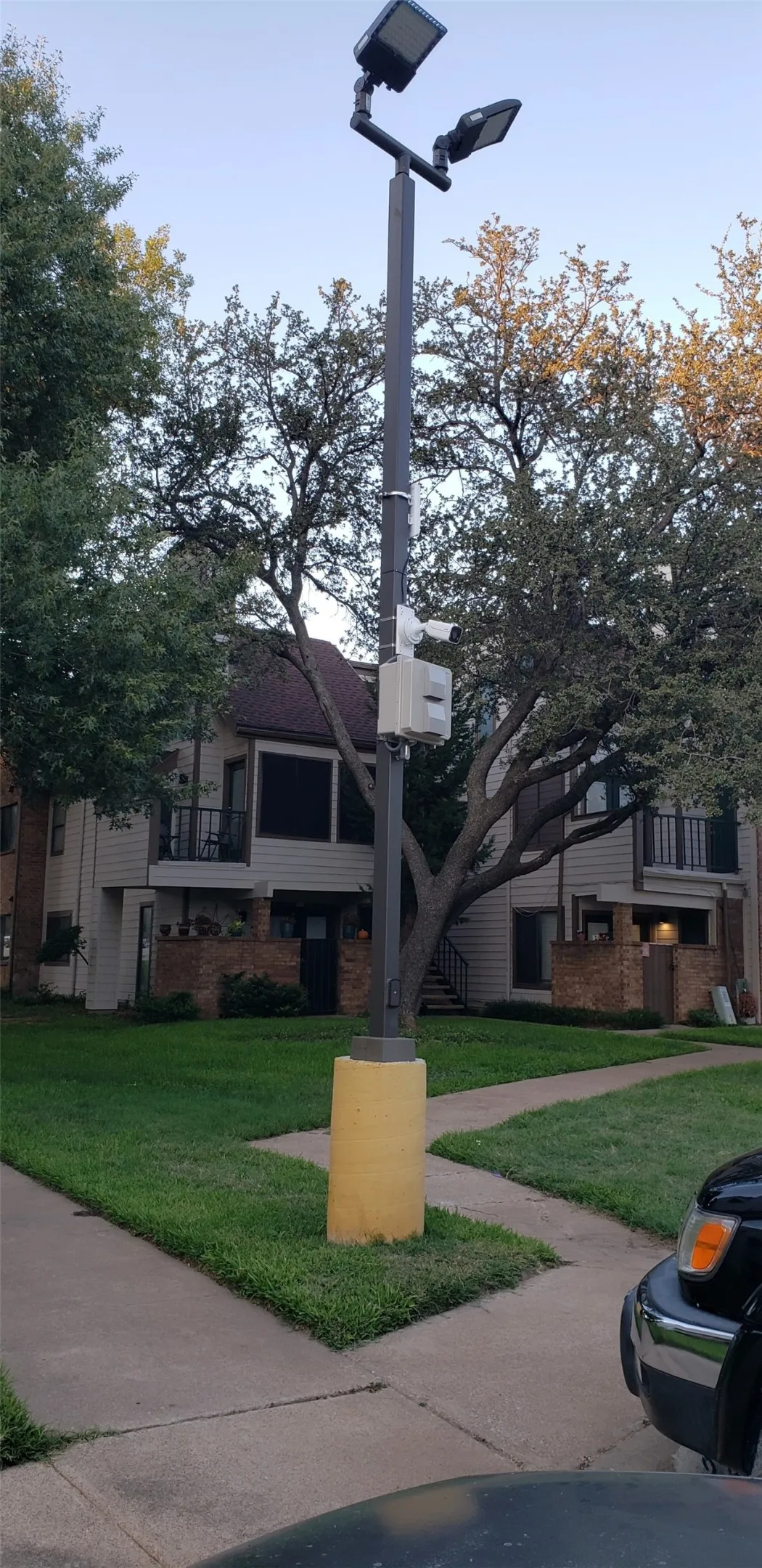 Condominium For Rent in Tarrant County , 2301 Balsam Drive M103, Arlington, Texas 76006, 1 Bedroom, 1 Bathroom, Garage spaces, 551 Sqft, built in 1983, mls#21387841, Real Estate Agent in Arlington, Homes For Rent in Tarrant county, Homes For Rent in Arlington, Realtor in Arlington Texas, Real Estate Brokerage Independent Realty Texas, Luminita Cordes Realtor