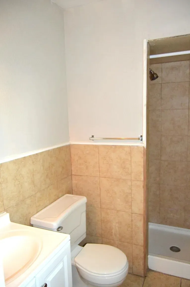 Single Family Residence For Rent in Tarrant County , 5729 Emerson Drive, Watauga, Texas 76148, 3 Bedroom, 2 Bathroom, 1 Garage spaces, 1,029 Sqft, built in 1963, mls#21387839, Real Estate Agent in Watauga, Homes For Rent in Tarrant county, Homes For Rent in Watauga, Realtor in Watauga Texas, Real Estate Brokerage Independent Realty Texas, Luminita Cordes Realtor