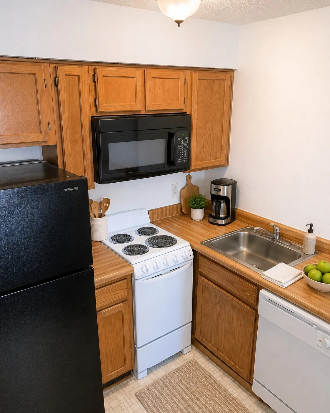 Condominium For Rent in Tarrant County , 2312 Balsam Drive A302, Arlington, Texas 76006, 0, 1 Bathroom, Garage spaces, 423 Sqft, built in 1980, mls#21387845, Real Estate Agent in Arlington, Homes For Rent in Tarrant county, Homes For Rent in Arlington, Realtor in Arlington Texas, Real Estate Brokerage Independent Realty Texas, Luminita Cordes Realtor