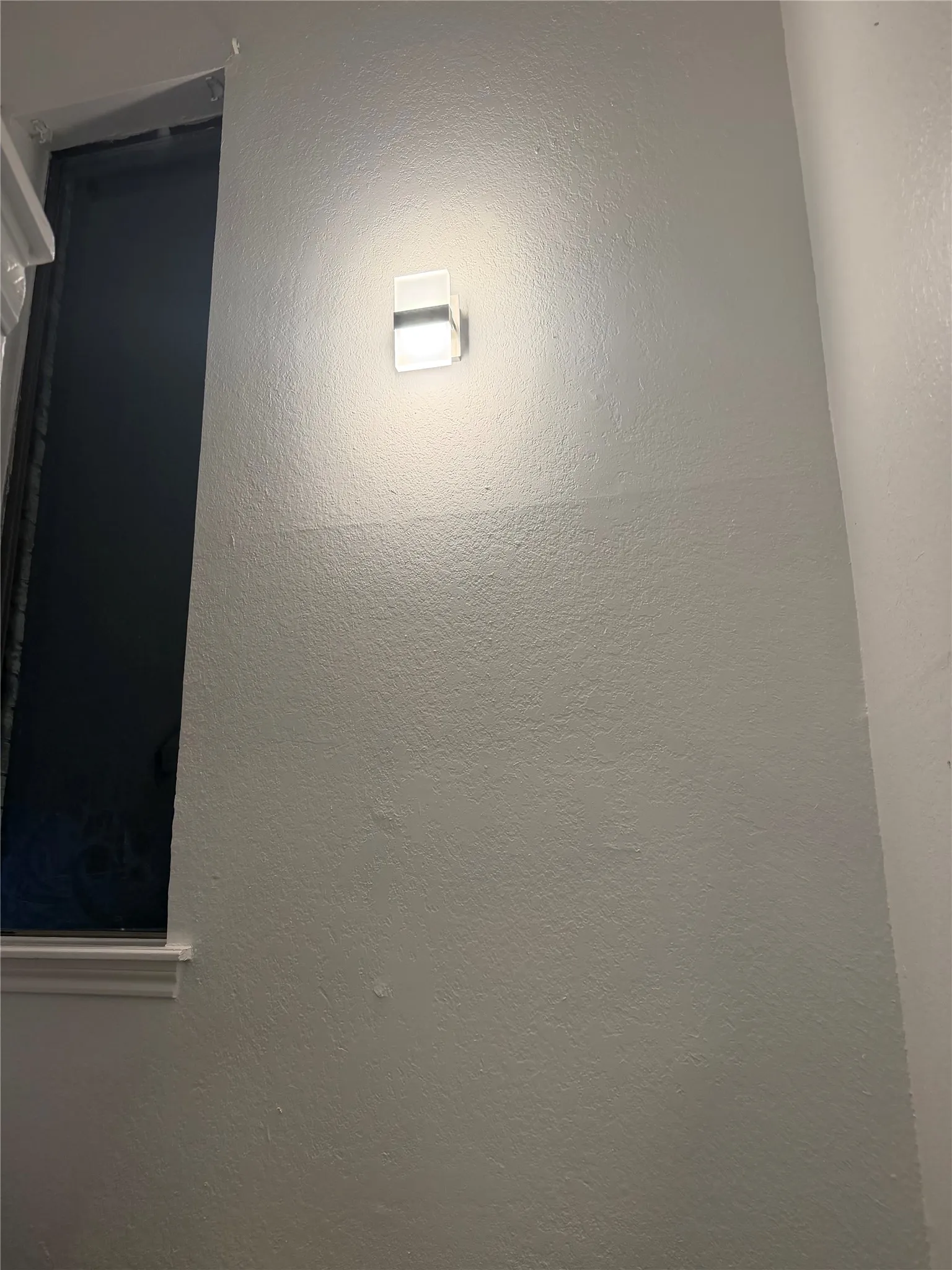 Condominium For Rent in Dallas County , 9805 Walnut Street 210, Dallas, Texas 75243, 2 Bedroom, 2 Bathroom, Garage spaces, 1,031 Sqft, built in 1981, mls#21385400, Real Estate Agent in Dallas, Homes For Rent in Dallas county, Homes For Rent in Dallas, Realtor in Dallas Texas, Real Estate Brokerage Independent Realty Texas, Luminita Cordes Realtor