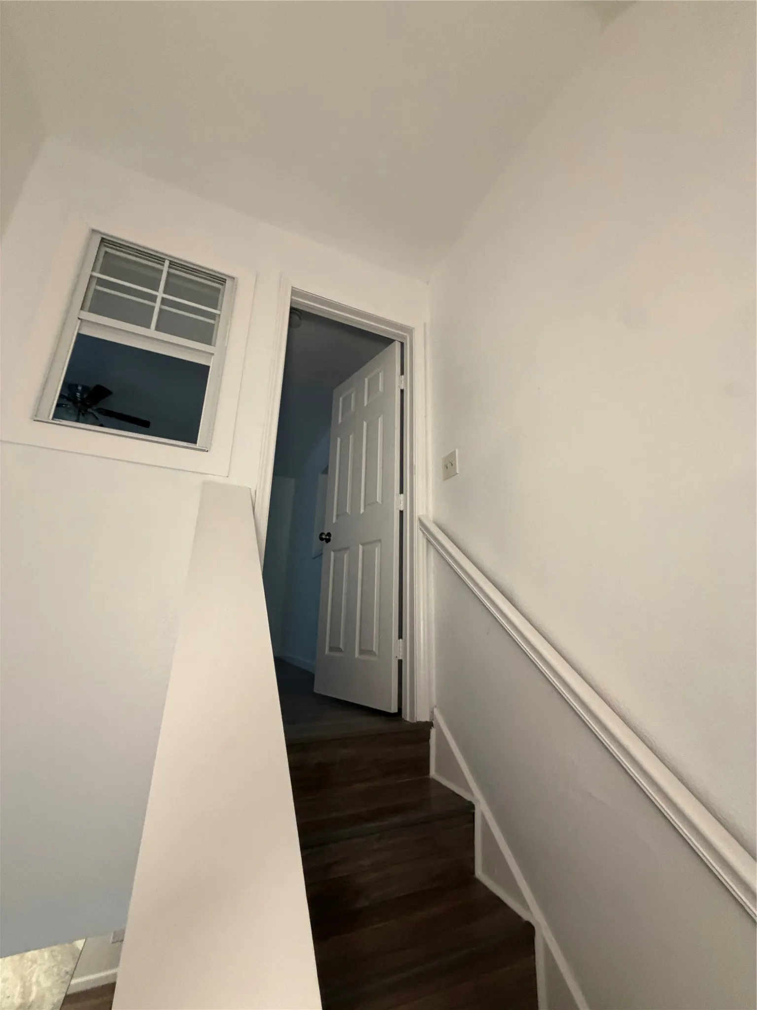 Condominium For Rent in Dallas County , 9805 Walnut Street 210, Dallas, Texas 75243, 2 Bedroom, 2 Bathroom, Garage spaces, 1,031 Sqft, built in 1981, mls#21385400, Real Estate Agent in Dallas, Homes For Rent in Dallas county, Homes For Rent in Dallas, Realtor in Dallas Texas, Real Estate Brokerage Independent Realty Texas, Luminita Cordes Realtor