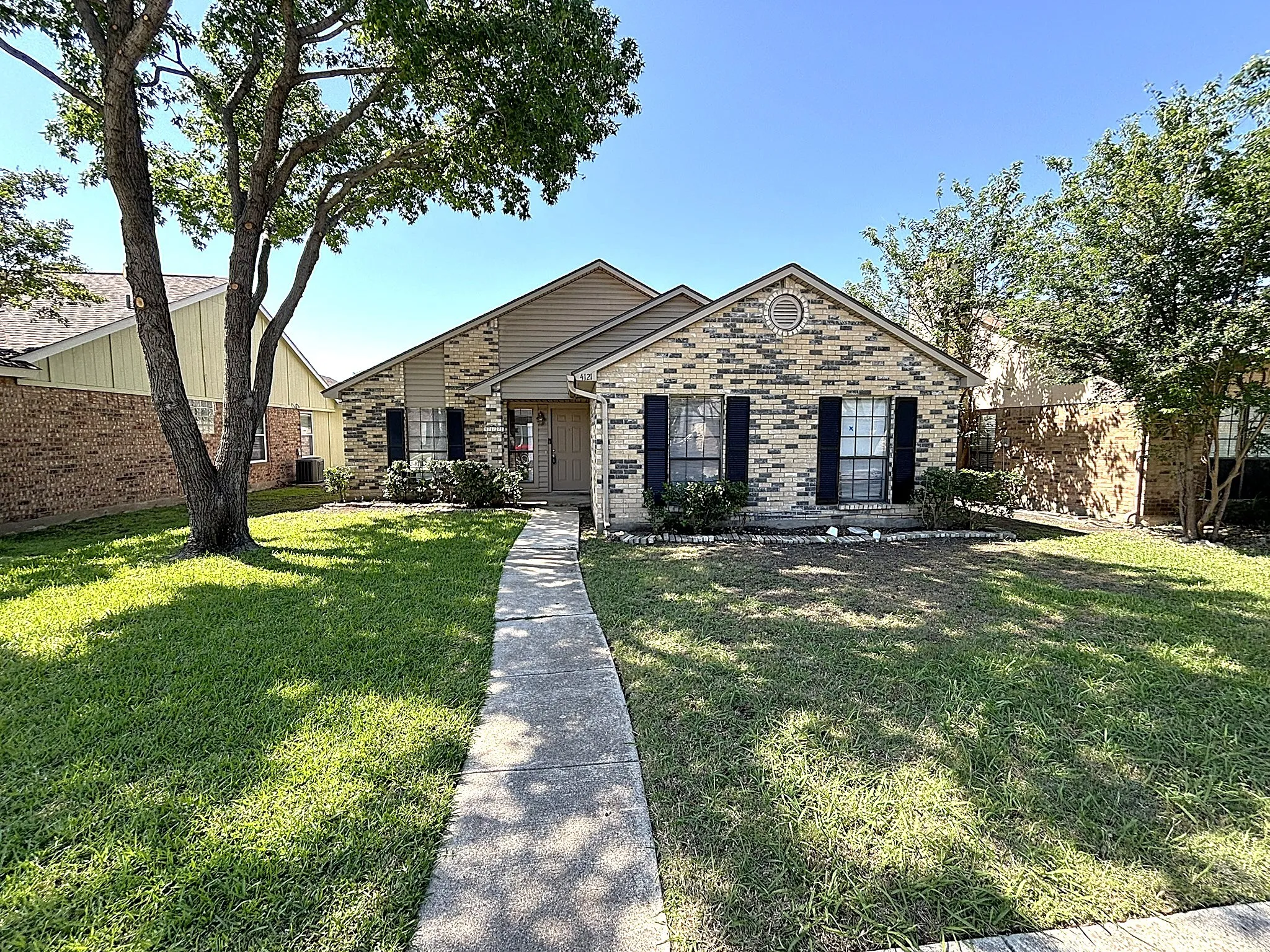 Single Family Residence For Rent in Denton County , 4121 Driscoll Drive, The Colony, Texas 75056, 4 Bedroom, 2 Bathroom, 2 Garage spaces, 1,492 Sqft, built in 1985, mls#21387850, Real Estate Agent in The Colony, Homes For Rent in Denton county, Homes For Rent in The Colony, Realtor in The Colony Texas, Real Estate Brokerage Independent Realty Texas, Luminita Cordes Realtor