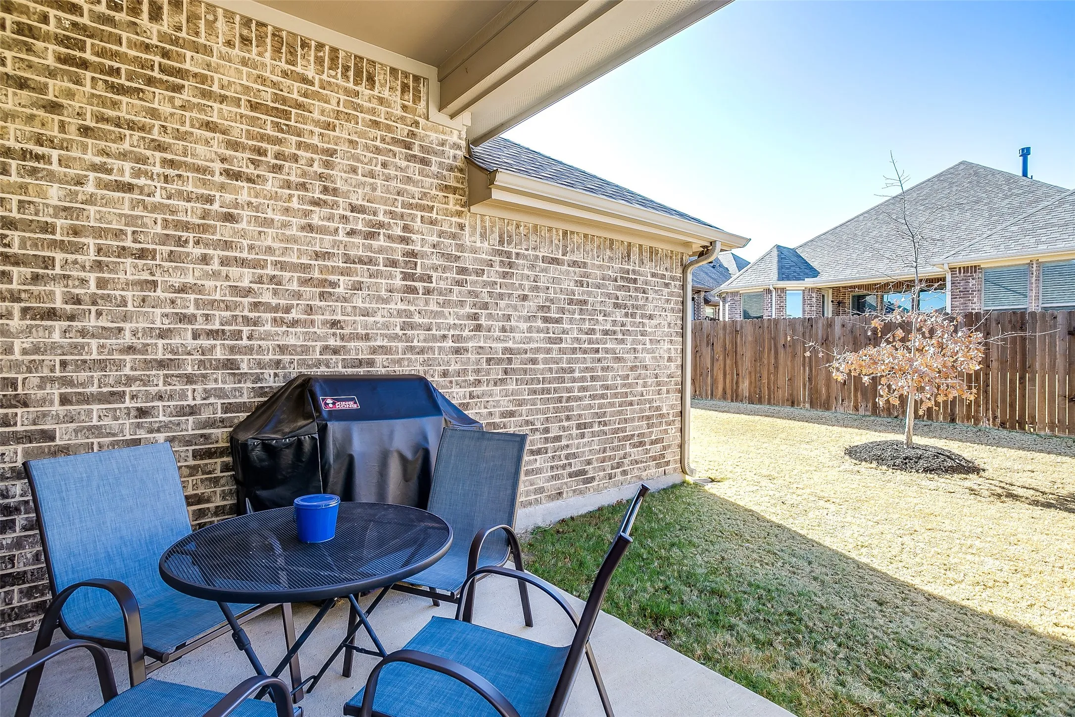 Single Family Residence For Rent in Denton County , 4204 Wilderness Pass, Fort Worth, Texas 76262, 3 Bedroom, 2 Bathroom, 2 Garage spaces, 2,202 Sqft, built in 2017, mls#21375779, Real Estate Agent in Fort Worth, Homes For Rent in Denton county, Homes For Rent in Fort Worth, Realtor in Fort Worth Texas, Real Estate Brokerage Independent Realty Texas, Luminita Cordes Realtor