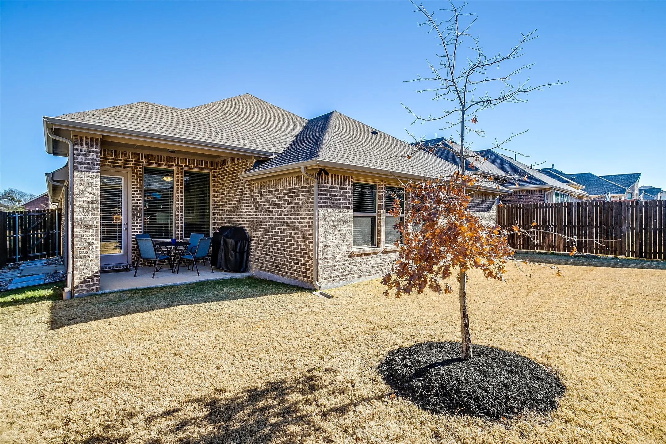 Single Family Residence For Rent in Denton County , 4204 Wilderness Pass, Fort Worth, Texas 76262, 3 Bedroom, 2 Bathroom, 2 Garage spaces, 2,202 Sqft, built in 2017, mls#21375779, Real Estate Agent in Fort Worth, Homes For Rent in Denton county, Homes For Rent in Fort Worth, Realtor in Fort Worth Texas, Real Estate Brokerage Independent Realty Texas, Luminita Cordes Realtor