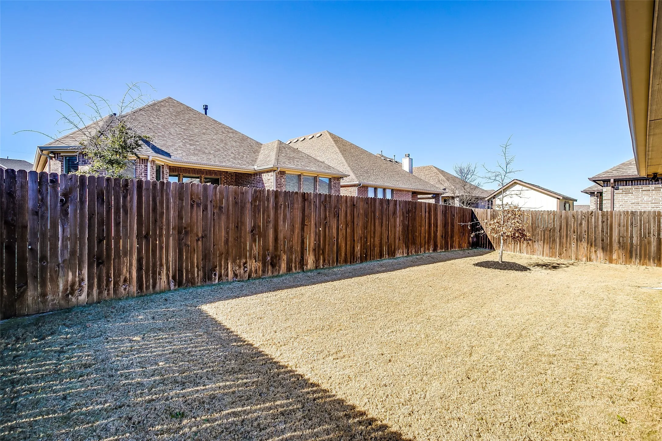 Single Family Residence For Rent in Denton County , 4204 Wilderness Pass, Fort Worth, Texas 76262, 3 Bedroom, 2 Bathroom, 2 Garage spaces, 2,202 Sqft, built in 2017, mls#21375779, Real Estate Agent in Fort Worth, Homes For Rent in Denton county, Homes For Rent in Fort Worth, Realtor in Fort Worth Texas, Real Estate Brokerage Independent Realty Texas, Luminita Cordes Realtor