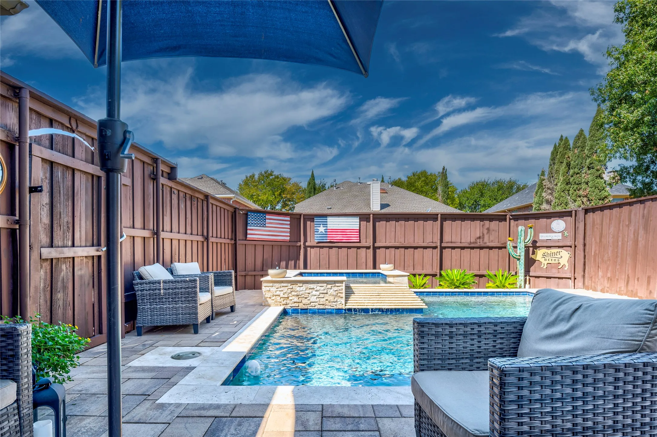 There are several areas to create conversation areas around the pool