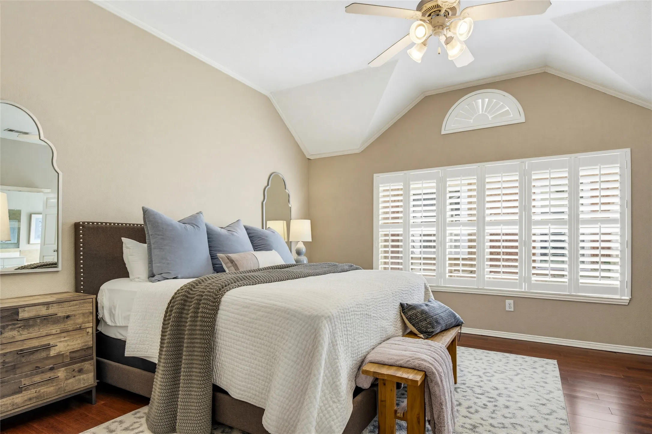Single Family Residence For Sale in Denton County , 8745 Turnberry Drive, Frisco, Texas 75036, 3 Bedroom, 2 Bathroom, 2 Garage spaces, 2,015 Sqft, built in 2000, mls#21386361, Real Estate Agent in Frisco, Homes For Sale in Denton county, Homes For Sale in Frisco, Realtor in Frisco Texas, Real Estate Brokerage Independent Realty Texas, Luminita Cordes Realtor
