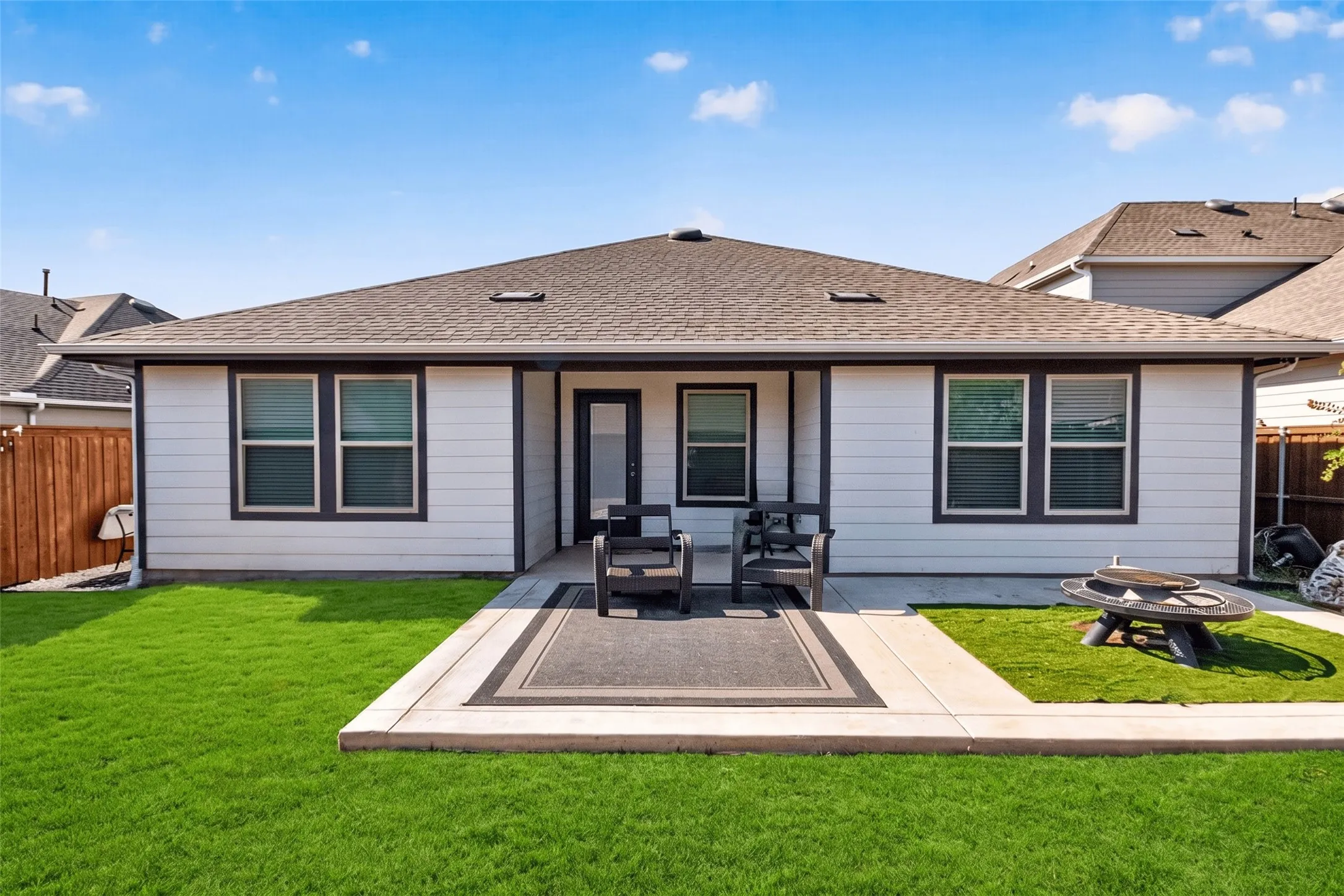 Single Family Residence For Sale in Denton County , 13177 N Haven Way, Providence Village, Texas 76227, 3 Bedroom, 2 Bathroom, 2 Garage spaces, 1,566 Sqft, built in 2023, mls#21387774, Real Estate Agent in Providence Village, Homes For Sale in Denton county, Homes For Sale in Providence Village, Realtor in Providence Village Texas, Real Estate Brokerage Independent Realty Texas, Luminita Cordes Realtor