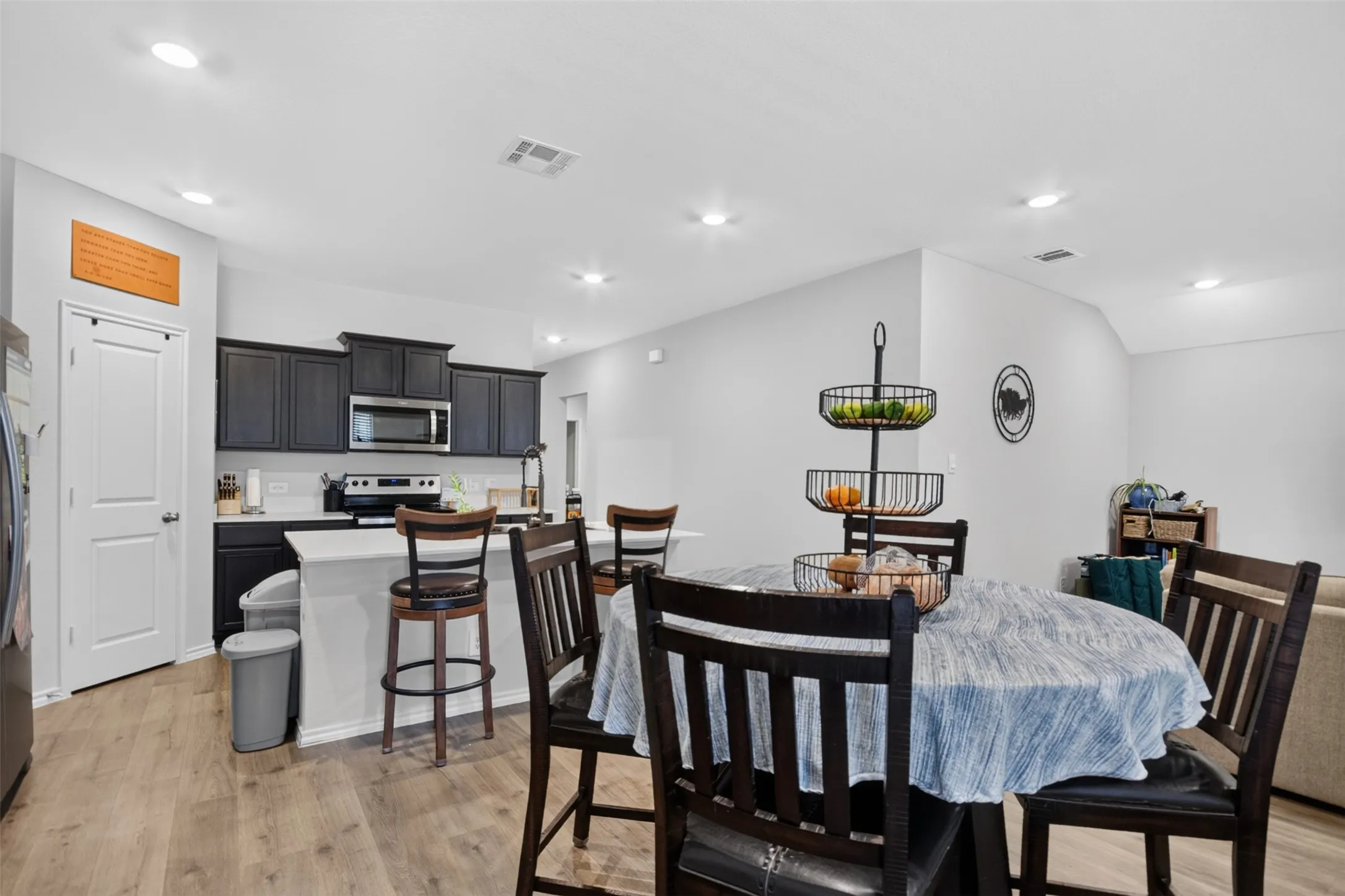 Single Family Residence For Sale in Denton County , 13177 N Haven Way, Providence Village, Texas 76227, 3 Bedroom, 2 Bathroom, 2 Garage spaces, 1,566 Sqft, built in 2023, mls#21387774, Real Estate Agent in Providence Village, Homes For Sale in Denton county, Homes For Sale in Providence Village, Realtor in Providence Village Texas, Real Estate Brokerage Independent Realty Texas, Luminita Cordes Realtor
