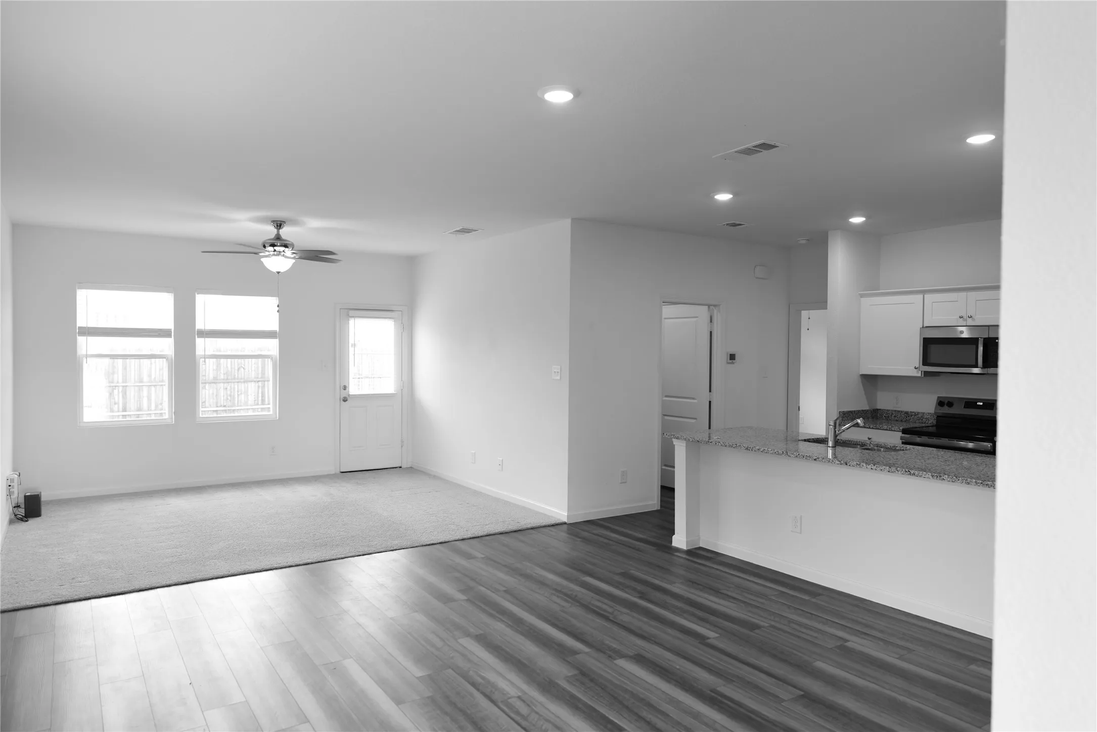 Single Family Residence For Rent in Collin County , 833 Lexington Lane, Josephine, Texas 75173, 3 Bedroom, 2 Bathroom, 2 Garage spaces, 1,468 Sqft, built in 2024, mls#21387859, Real Estate Agent in Josephine, Homes For Rent in Collin county, Homes For Rent in Josephine, Realtor in Josephine Texas, Real Estate Brokerage Independent Realty Texas, Luminita Cordes Realtor