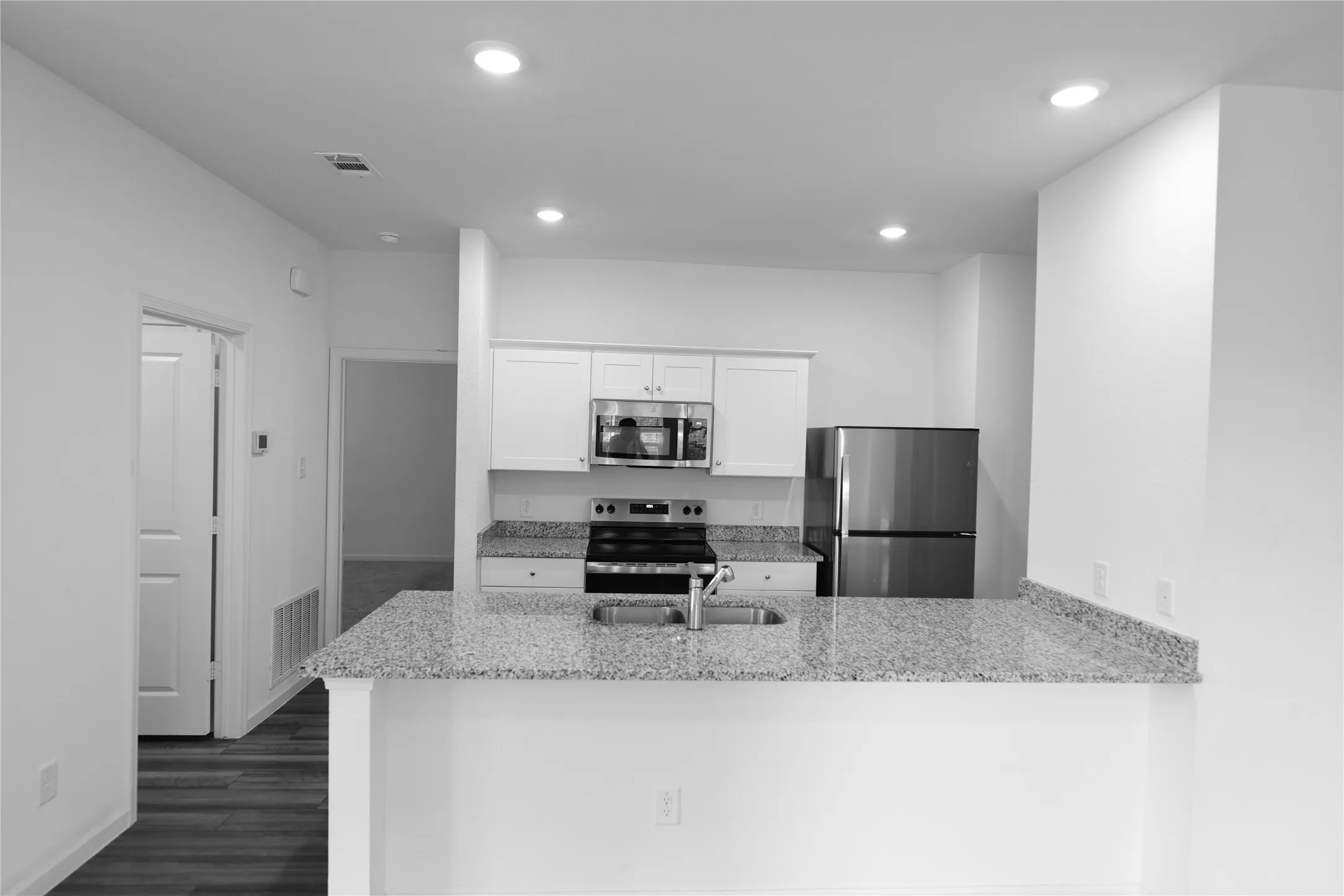 Single Family Residence For Rent in Collin County , 833 Lexington Lane, Josephine, Texas 75173, 3 Bedroom, 2 Bathroom, 2 Garage spaces, 1,468 Sqft, built in 2024, mls#21387859, Real Estate Agent in Josephine, Homes For Rent in Collin county, Homes For Rent in Josephine, Realtor in Josephine Texas, Real Estate Brokerage Independent Realty Texas, Luminita Cordes Realtor