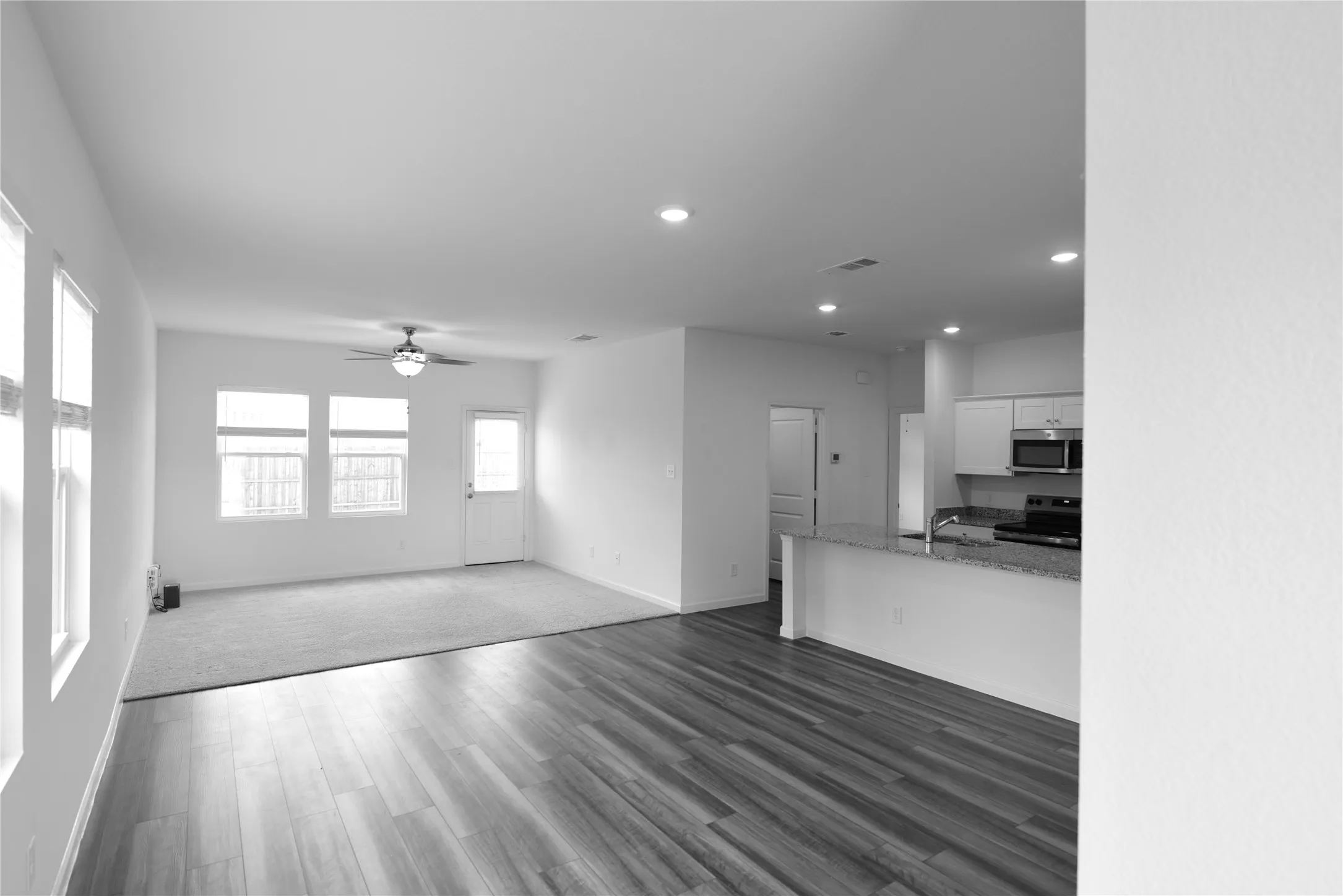 Single Family Residence For Rent in Collin County , 833 Lexington Lane, Josephine, Texas 75173, 3 Bedroom, 2 Bathroom, 2 Garage spaces, 1,468 Sqft, built in 2024, mls#21387859, Real Estate Agent in Josephine, Homes For Rent in Collin county, Homes For Rent in Josephine, Realtor in Josephine Texas, Real Estate Brokerage Independent Realty Texas, Luminita Cordes Realtor