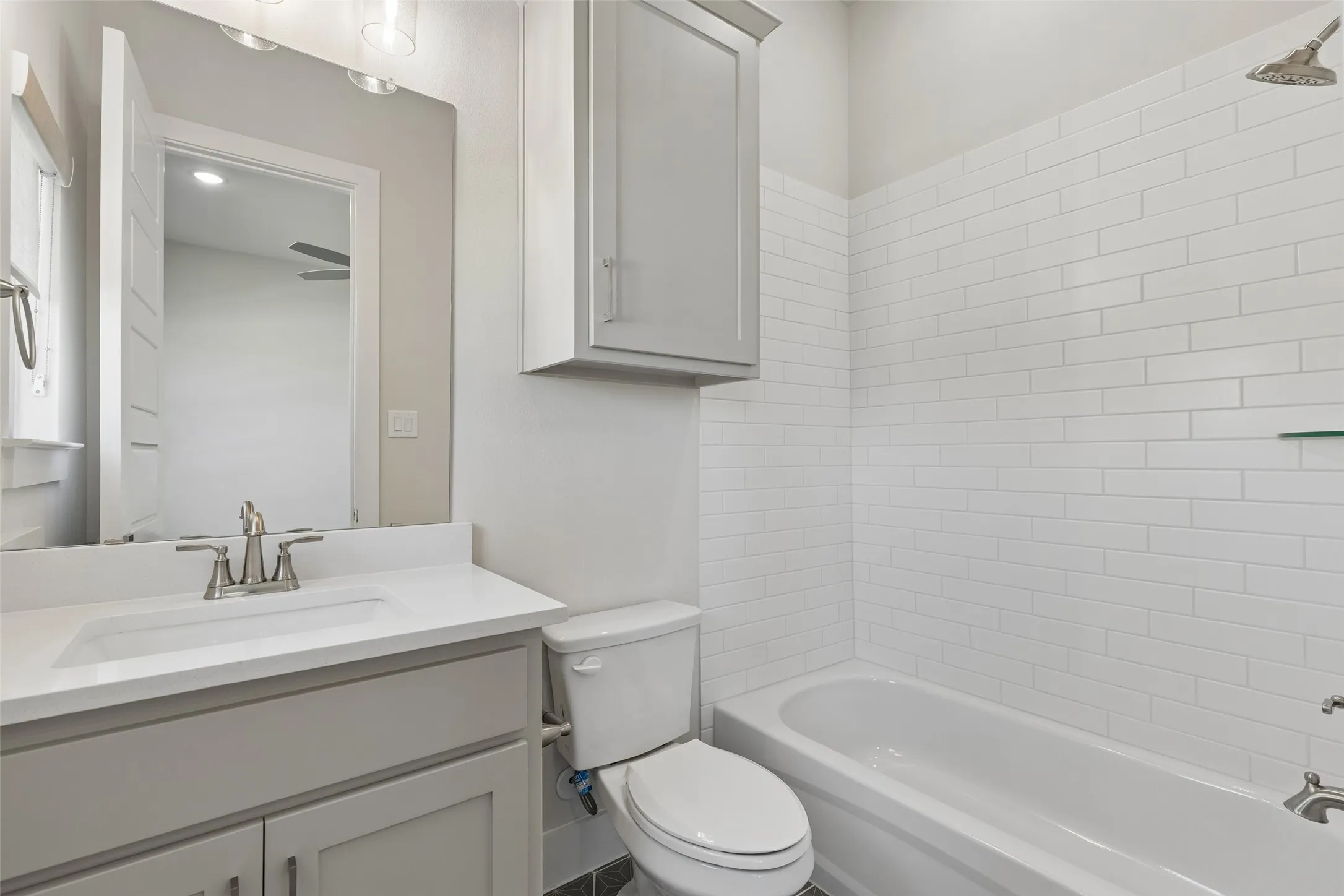 Single Family Residence For Sale in Denton County , 4208 Sunrise Lane, Celina, Texas 75078, 4 Bedroom, 5 Bathroom, 3 Garage spaces, 3,655 Sqft, built in 2024, mls#21387864, Real Estate Agent in Celina, Homes For Sale in Denton county, Homes For Sale in Celina, Realtor in Celina Texas, Real Estate Brokerage Independent Realty Texas, Luminita Cordes Realtor