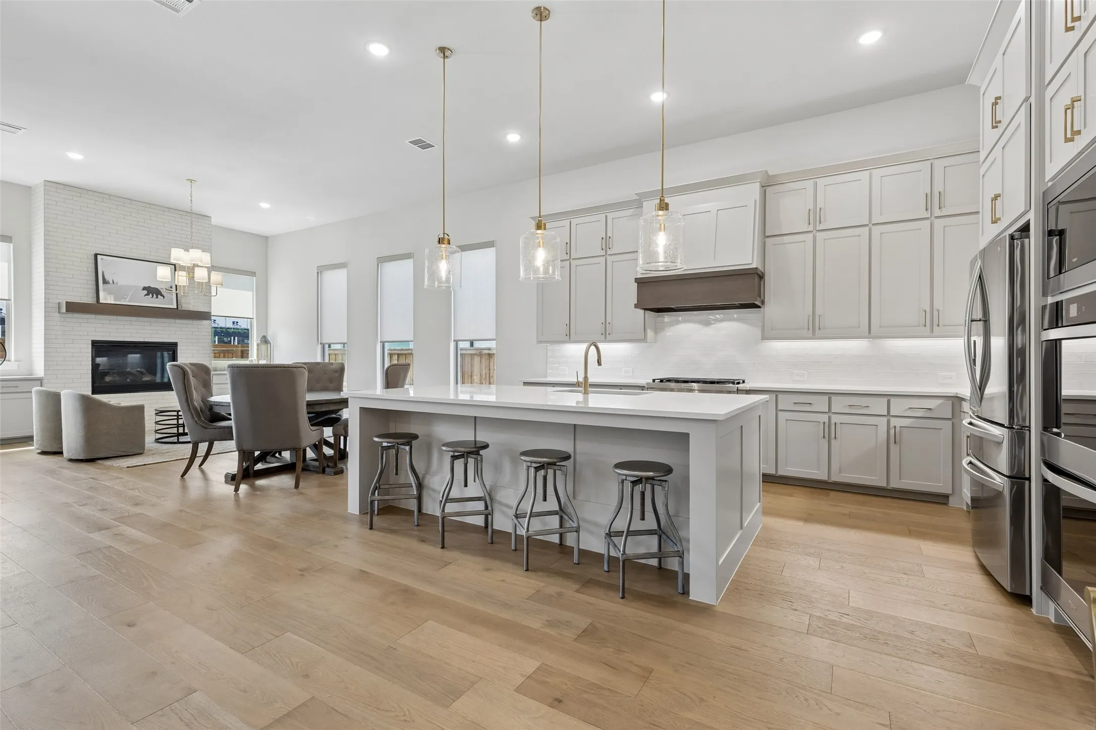 Single Family Residence For Sale in Denton County , 4208 Sunrise Lane, Celina, Texas 75078, 4 Bedroom, 5 Bathroom, 3 Garage spaces, 3,655 Sqft, built in 2024, mls#21387864, Real Estate Agent in Celina, Homes For Sale in Denton county, Homes For Sale in Celina, Realtor in Celina Texas, Real Estate Brokerage Independent Realty Texas, Luminita Cordes Realtor