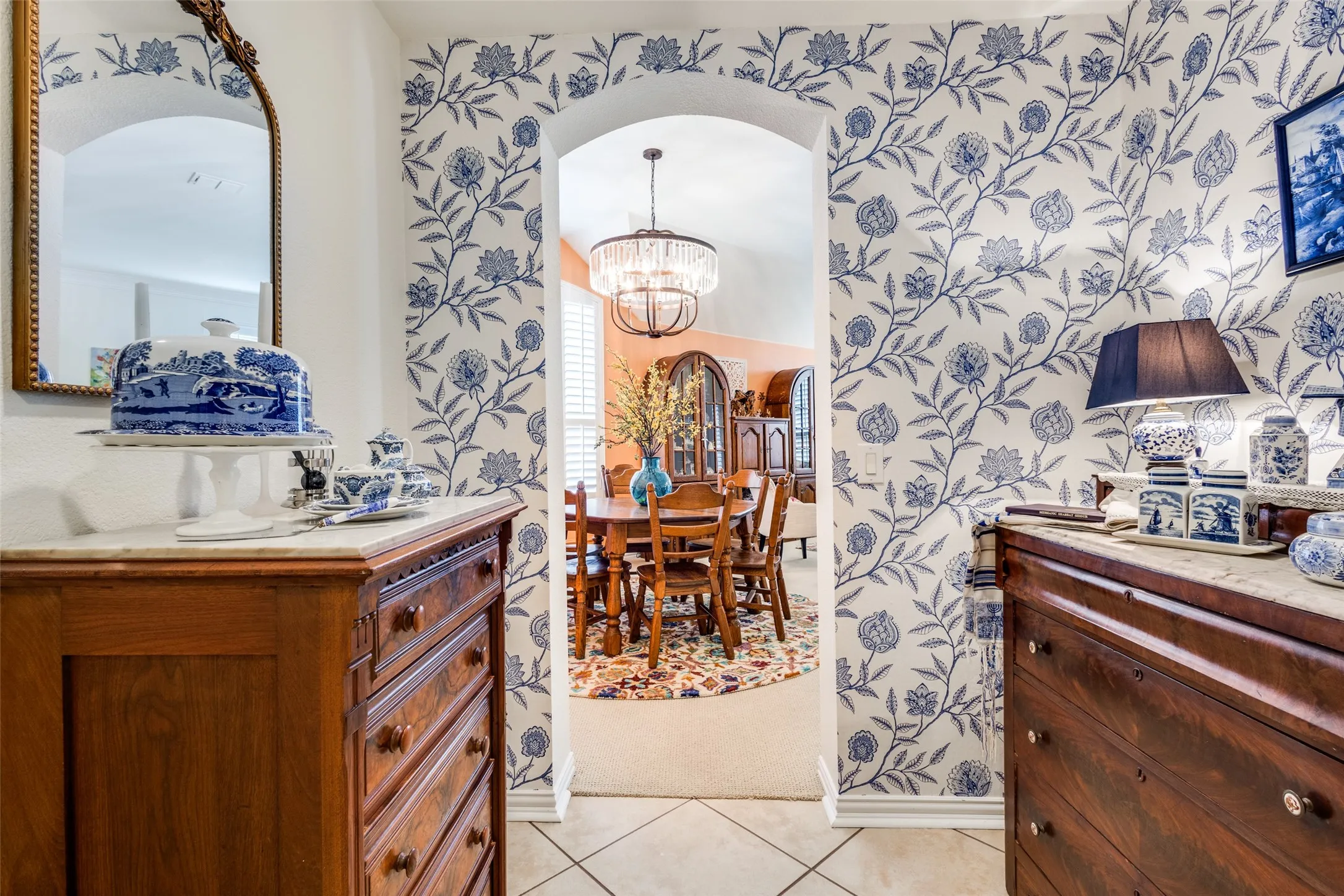 Hallway in-between the kitchen & dining area