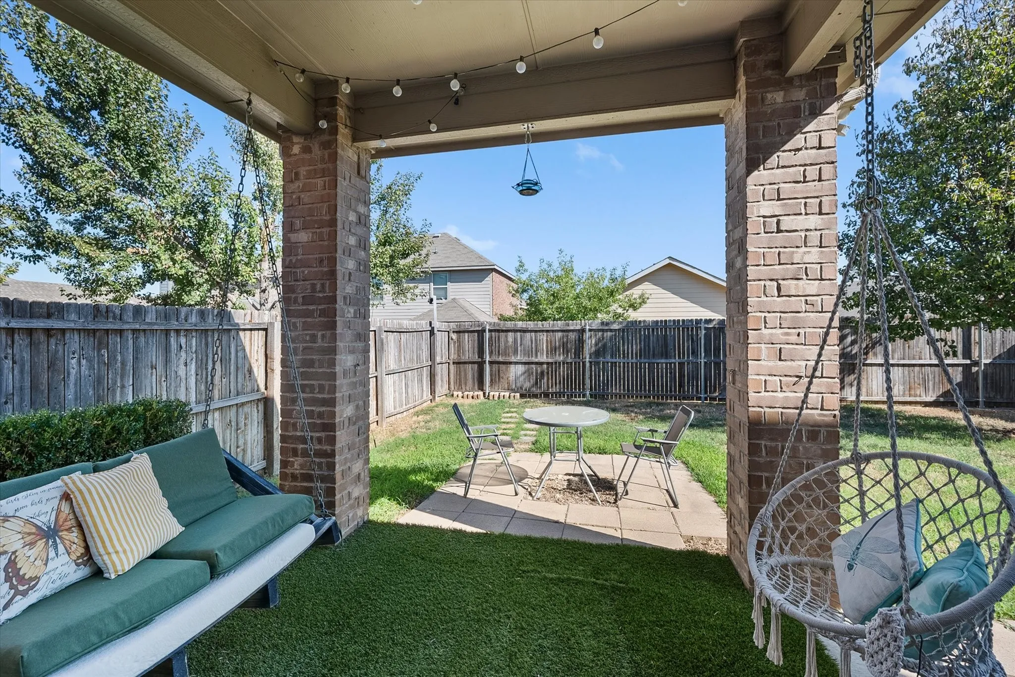 Single Family Residence For Sale in Denton County , 8825 Deadwood Lane, Aubrey, Texas 76227, 4 Bedroom, 3 Bathroom, 2 Garage spaces, 1,754 Sqft, built in 2016, mls#21386621, Real Estate Agent in Aubrey, Homes For Sale in Denton county, Homes For Sale in Aubrey, Realtor in Aubrey Texas, Real Estate Brokerage Independent Realty Texas, Luminita Cordes Realtor