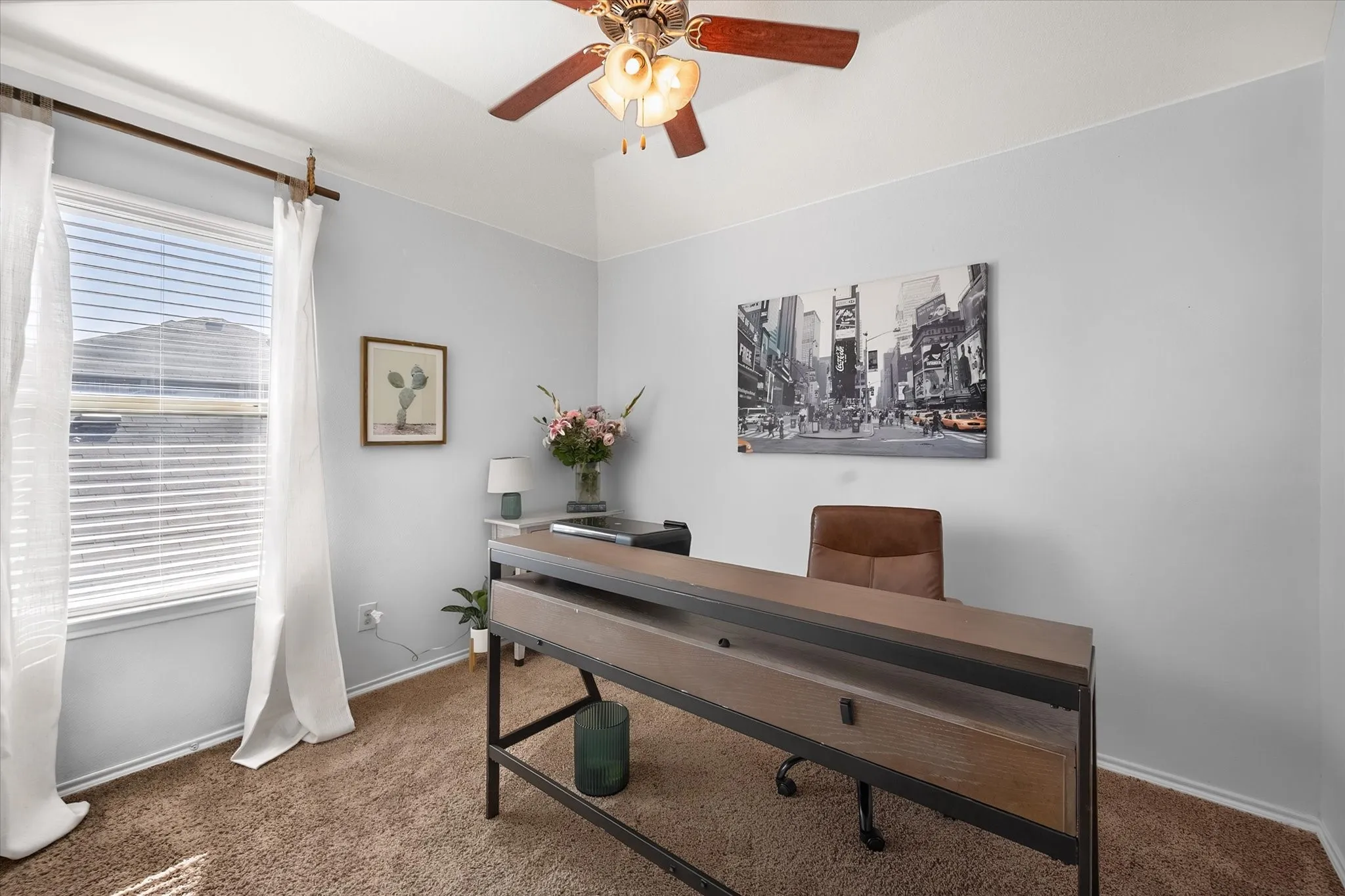 Single Family Residence For Sale in Denton County , 8825 Deadwood Lane, Aubrey, Texas 76227, 4 Bedroom, 3 Bathroom, 2 Garage spaces, 1,754 Sqft, built in 2016, mls#21386621, Real Estate Agent in Aubrey, Homes For Sale in Denton county, Homes For Sale in Aubrey, Realtor in Aubrey Texas, Real Estate Brokerage Independent Realty Texas, Luminita Cordes Realtor