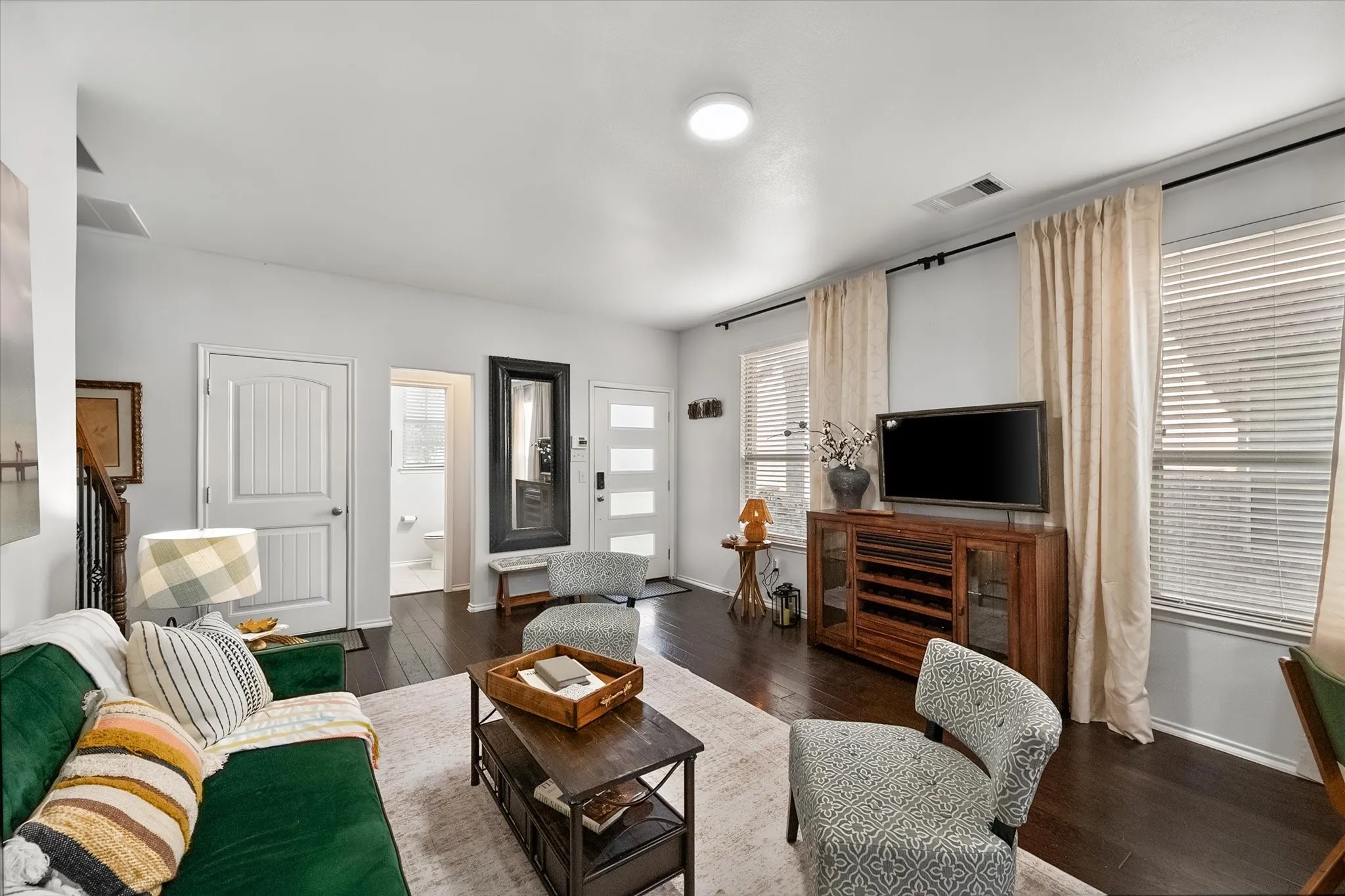 Single Family Residence For Sale in Denton County , 8825 Deadwood Lane, Aubrey, Texas 76227, 4 Bedroom, 3 Bathroom, 2 Garage spaces, 1,754 Sqft, built in 2016, mls#21386621, Real Estate Agent in Aubrey, Homes For Sale in Denton county, Homes For Sale in Aubrey, Realtor in Aubrey Texas, Real Estate Brokerage Independent Realty Texas, Luminita Cordes Realtor