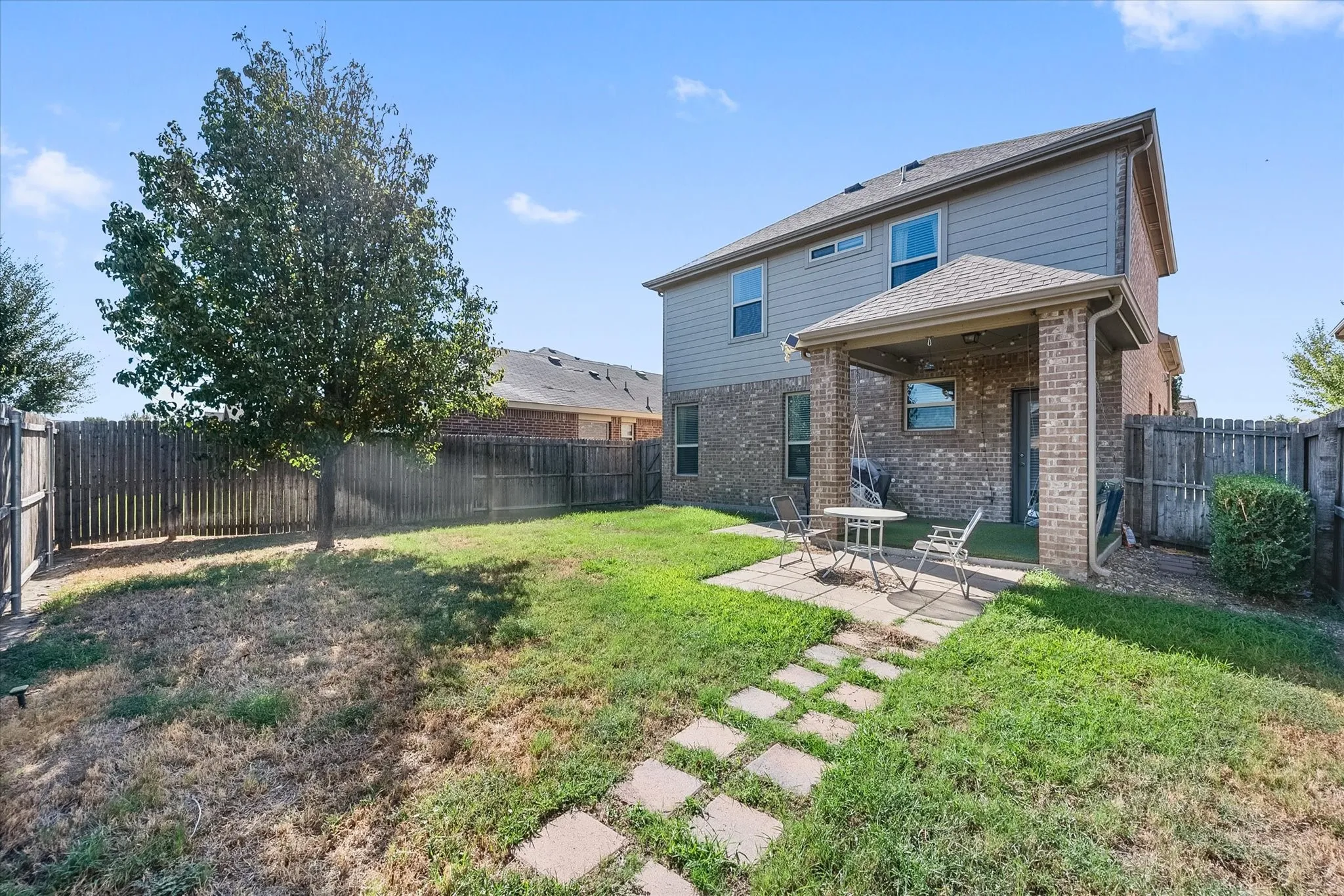 Single Family Residence For Sale in Denton County , 8825 Deadwood Lane, Aubrey, Texas 76227, 4 Bedroom, 3 Bathroom, 2 Garage spaces, 1,754 Sqft, built in 2016, mls#21386621, Real Estate Agent in Aubrey, Homes For Sale in Denton county, Homes For Sale in Aubrey, Realtor in Aubrey Texas, Real Estate Brokerage Independent Realty Texas, Luminita Cordes Realtor