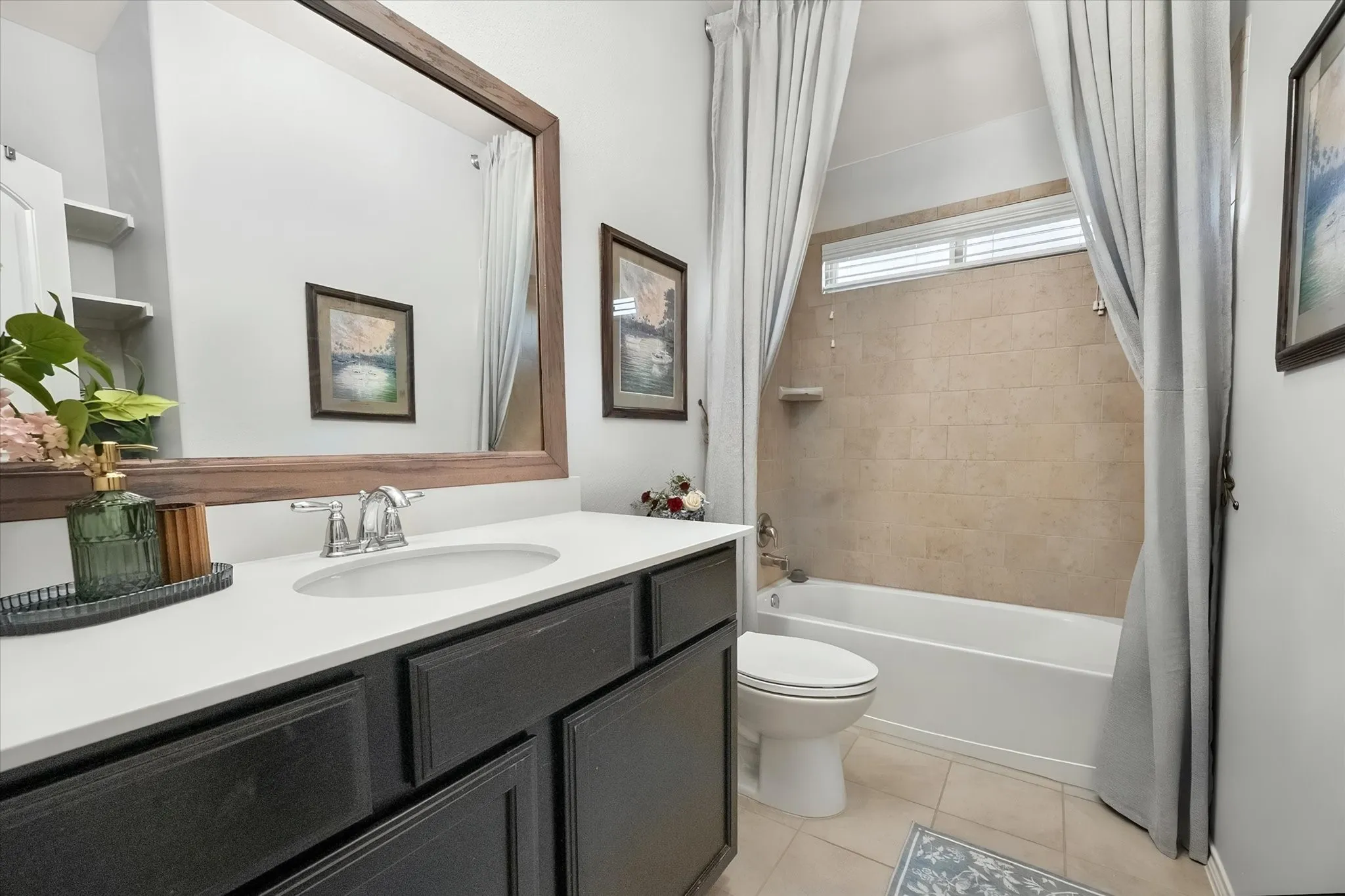 Single Family Residence For Sale in Denton County , 8825 Deadwood Lane, Aubrey, Texas 76227, 4 Bedroom, 3 Bathroom, 2 Garage spaces, 1,754 Sqft, built in 2016, mls#21386621, Real Estate Agent in Aubrey, Homes For Sale in Denton county, Homes For Sale in Aubrey, Realtor in Aubrey Texas, Real Estate Brokerage Independent Realty Texas, Luminita Cordes Realtor