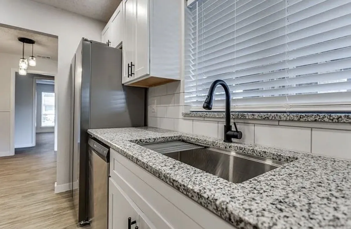 Single Family Residence For Rent in Dallas County , 1606 Travis Street, Garland, Texas 75042, 3 Bedroom, 2 Bathroom, 2 Garage spaces, 1,734 Sqft, built in 1970, mls#21387871, Real Estate Agent in Garland, Homes For Rent in Dallas county, Homes For Rent in Garland, Realtor in Garland Texas, Real Estate Brokerage Independent Realty Texas, Luminita Cordes Realtor