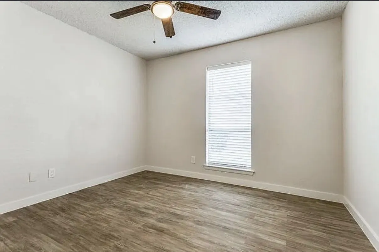 Single Family Residence For Rent in Dallas County , 1606 Travis Street, Garland, Texas 75042, 3 Bedroom, 2 Bathroom, 2 Garage spaces, 1,734 Sqft, built in 1970, mls#21387871, Real Estate Agent in Garland, Homes For Rent in Dallas county, Homes For Rent in Garland, Realtor in Garland Texas, Real Estate Brokerage Independent Realty Texas, Luminita Cordes Realtor