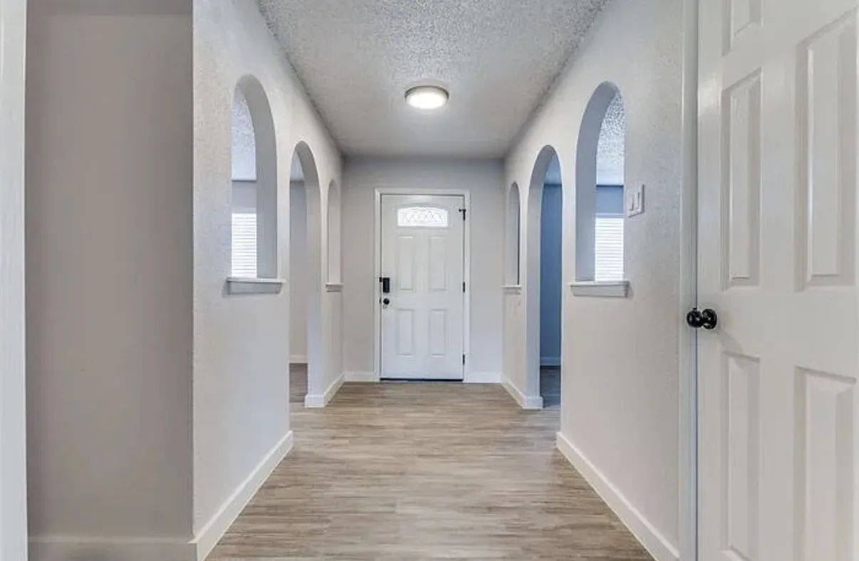Single Family Residence For Rent in Dallas County , 1606 Travis Street, Garland, Texas 75042, 3 Bedroom, 2 Bathroom, 2 Garage spaces, 1,734 Sqft, built in 1970, mls#21387871, Real Estate Agent in Garland, Homes For Rent in Dallas county, Homes For Rent in Garland, Realtor in Garland Texas, Real Estate Brokerage Independent Realty Texas, Luminita Cordes Realtor