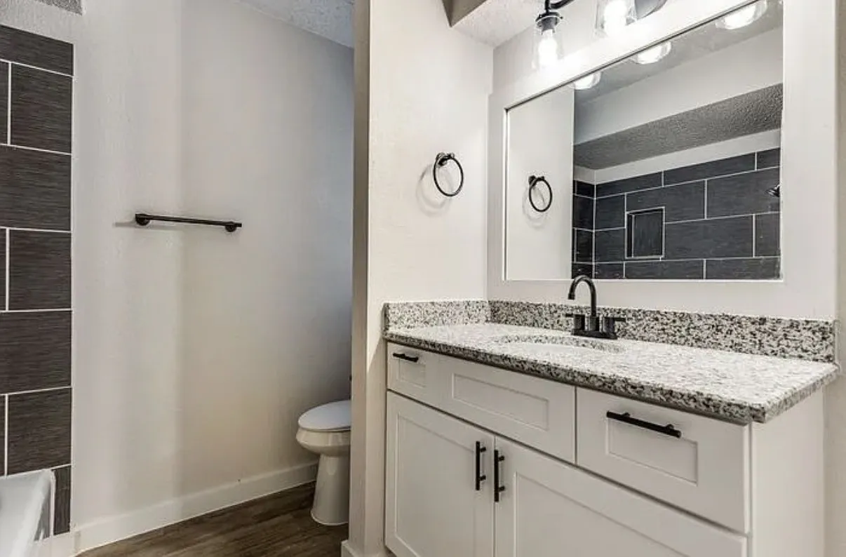 Single Family Residence For Rent in Dallas County , 1606 Travis Street, Garland, Texas 75042, 3 Bedroom, 2 Bathroom, 2 Garage spaces, 1,734 Sqft, built in 1970, mls#21387871, Real Estate Agent in Garland, Homes For Rent in Dallas county, Homes For Rent in Garland, Realtor in Garland Texas, Real Estate Brokerage Independent Realty Texas, Luminita Cordes Realtor