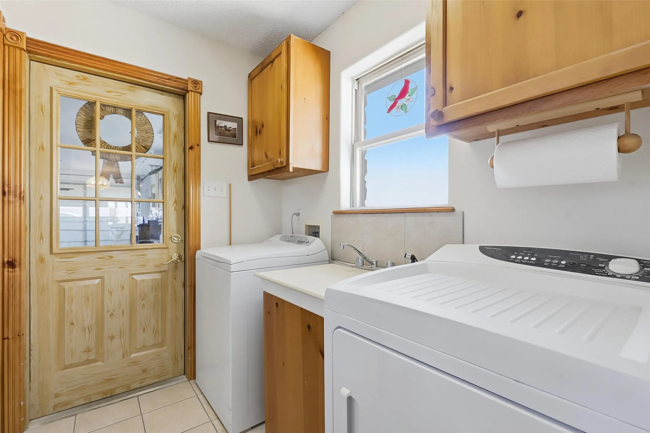 Single Family Residence For Sale in Erath County , 818 County Road 104, Bluff Dale, Texas 76433, 3 Bedroom, 4 Bathroom, 2 Garage spaces, 2,252 Sqft, built in 1999, mls#21387433, Real Estate Agent in Bluff Dale, Homes For Sale in Erath county, Homes For Sale in Bluff Dale, Realtor in Bluff Dale Texas, Real Estate Brokerage Independent Realty Texas, Luminita Cordes Realtor