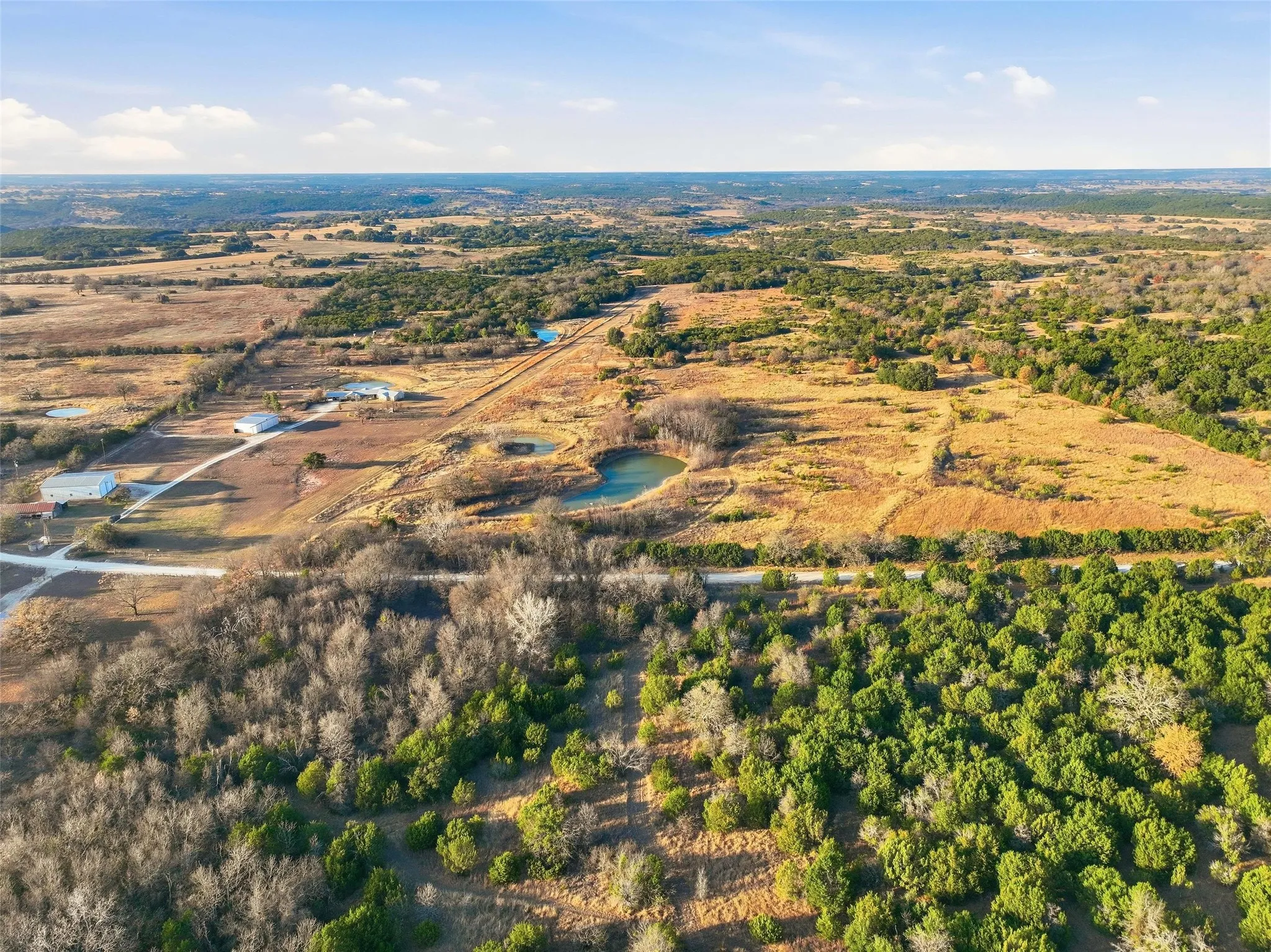 Single Family Residence For Sale in Erath County , 818 County Road 104, Bluff Dale, Texas 76433, 3 Bedroom, 4 Bathroom, 2 Garage spaces, 2,252 Sqft, built in 1999, mls#21387433, Real Estate Agent in Bluff Dale, Homes For Sale in Erath county, Homes For Sale in Bluff Dale, Realtor in Bluff Dale Texas, Real Estate Brokerage Independent Realty Texas, Luminita Cordes Realtor