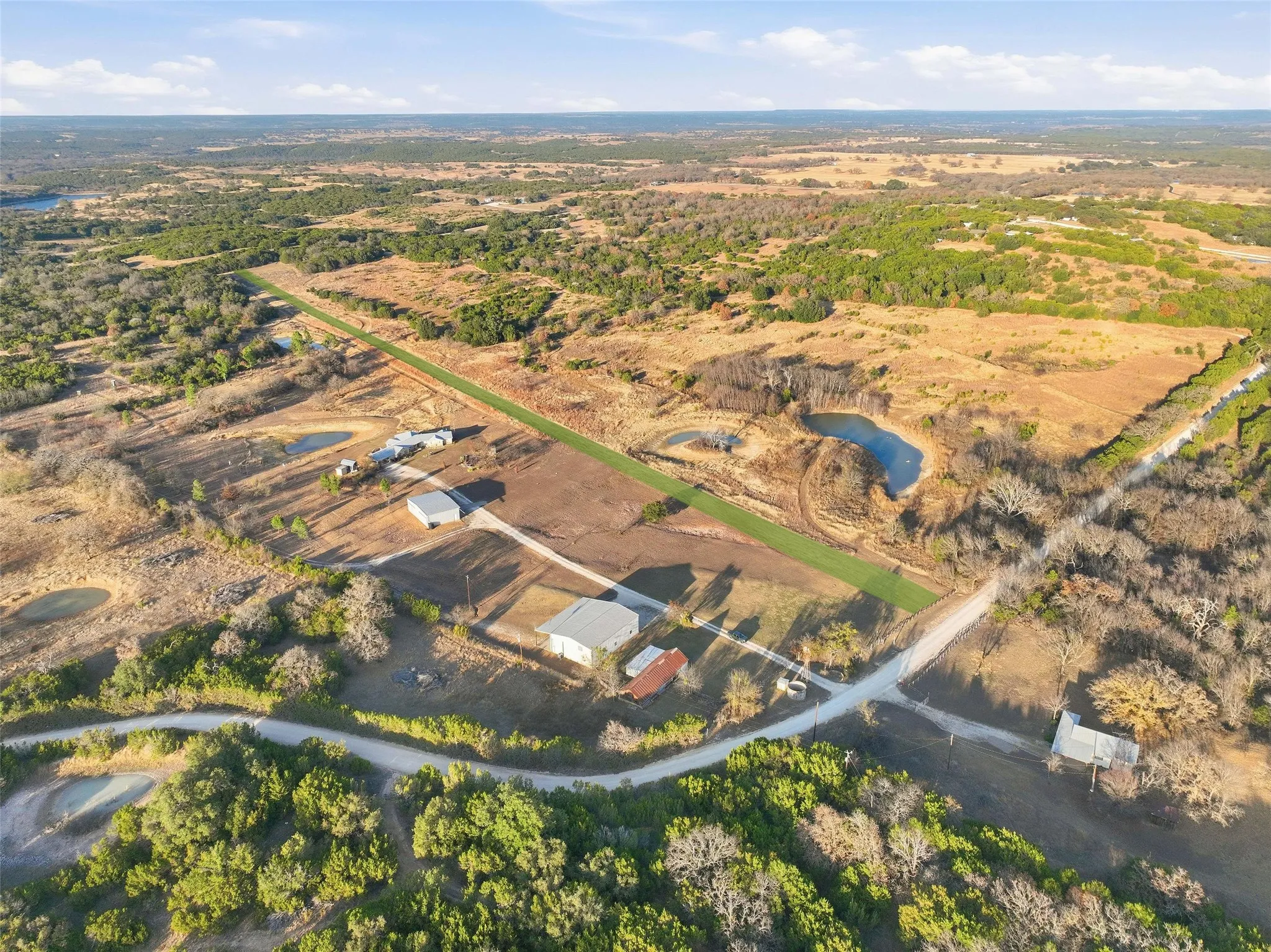 Single Family Residence For Sale in Erath County , 818 County Road 104, Bluff Dale, Texas 76433, 3 Bedroom, 4 Bathroom, 2 Garage spaces, 2,252 Sqft, built in 1999, mls#21387433, Real Estate Agent in Bluff Dale, Homes For Sale in Erath county, Homes For Sale in Bluff Dale, Realtor in Bluff Dale Texas, Real Estate Brokerage Independent Realty Texas, Luminita Cordes Realtor