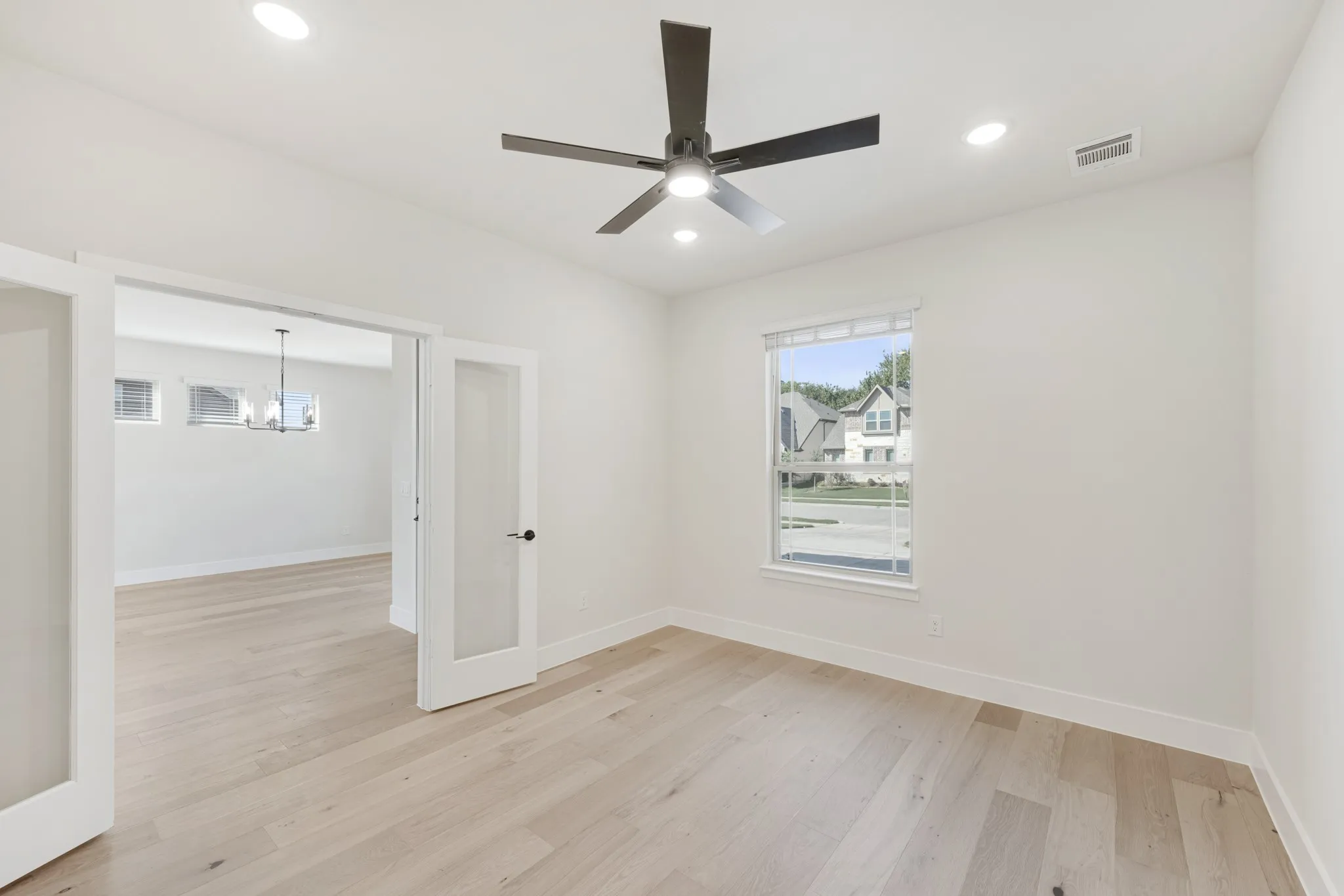 Single Family Residence For Sale in Collin County , 3410 Abingdon Drive, Melissa, Texas 75454, 4 Bedroom, 4 Bathroom, 2 Garage spaces, 3,487 Sqft, built in 2026, mls#21386932, Real Estate Agent in Melissa, Homes For Sale in Collin county, Homes For Sale in Melissa, Realtor in Melissa Texas, Real Estate Brokerage Independent Realty Texas, Luminita Cordes Realtor