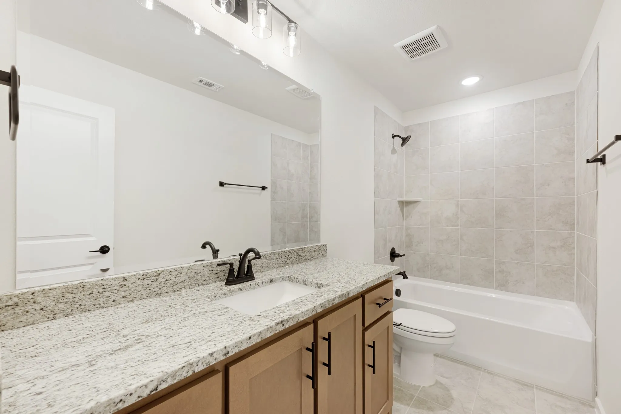 Single Family Residence For Sale in Collin County , 3410 Abingdon Drive, Melissa, Texas 75454, 4 Bedroom, 4 Bathroom, 2 Garage spaces, 3,487 Sqft, built in 2026, mls#21386932, Real Estate Agent in Melissa, Homes For Sale in Collin county, Homes For Sale in Melissa, Realtor in Melissa Texas, Real Estate Brokerage Independent Realty Texas, Luminita Cordes Realtor