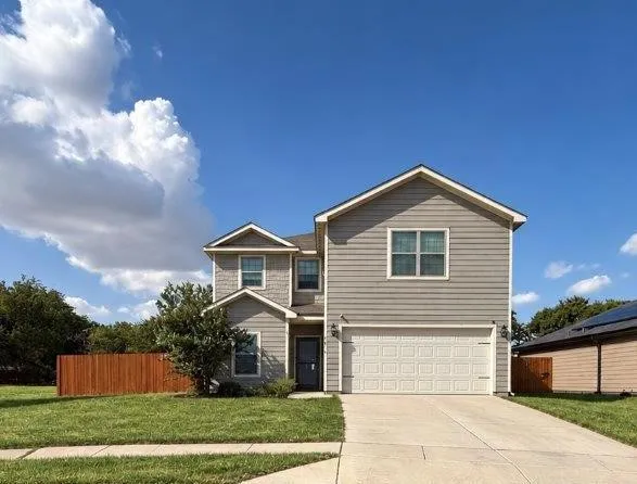 Single Family Residence For Sale in Tarrant County , 4616 Skipador Drive, Fort Worth, Texas 76179, 5 Bedroom, 3 Bathroom, 2 Garage spaces, 2,544 Sqft, built in 2020, mls#21379626, Real Estate Agent in Fort Worth, Homes For Sale in Tarrant county, Homes For Sale in Fort Worth, Realtor in Fort Worth Texas, Real Estate Brokerage Independent Realty Texas, Luminita Cordes Realtor