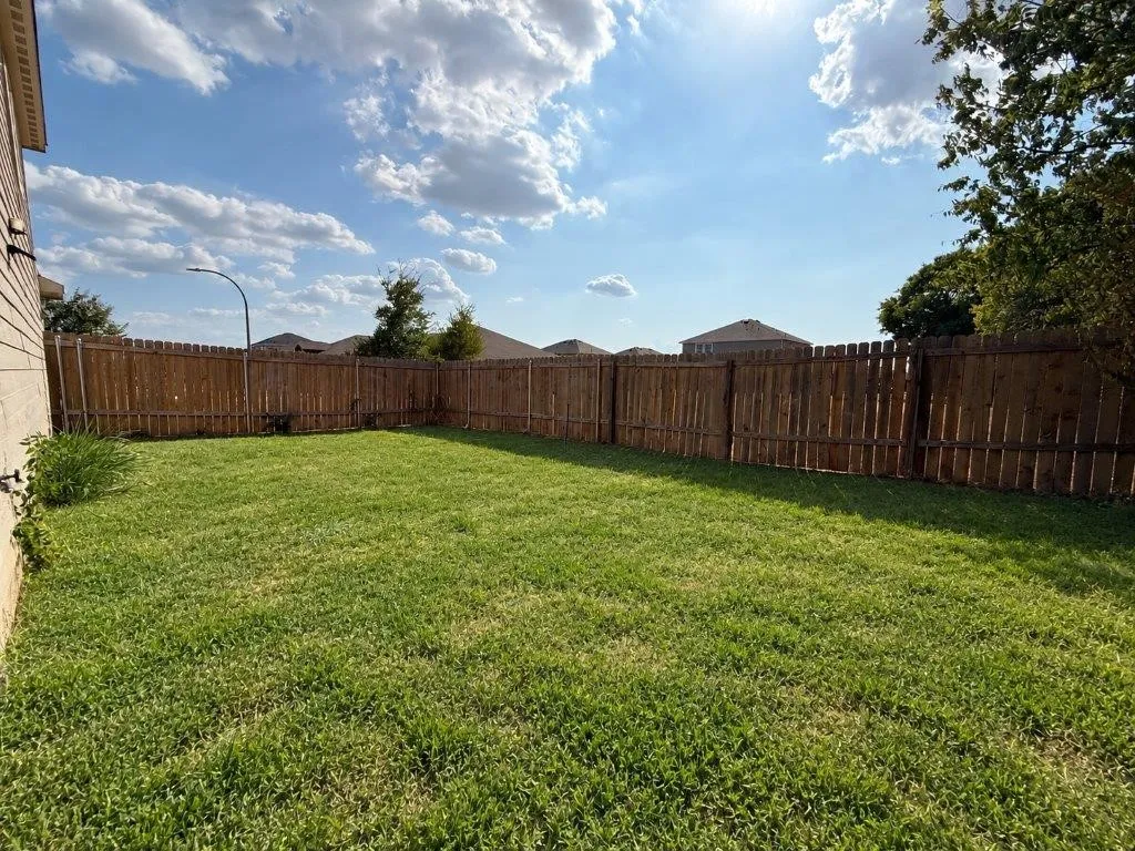 Single Family Residence For Sale in Tarrant County , 4616 Skipador Drive, Fort Worth, Texas 76179, 5 Bedroom, 3 Bathroom, 2 Garage spaces, 2,544 Sqft, built in 2020, mls#21379626, Real Estate Agent in Fort Worth, Homes For Sale in Tarrant county, Homes For Sale in Fort Worth, Realtor in Fort Worth Texas, Real Estate Brokerage Independent Realty Texas, Luminita Cordes Realtor