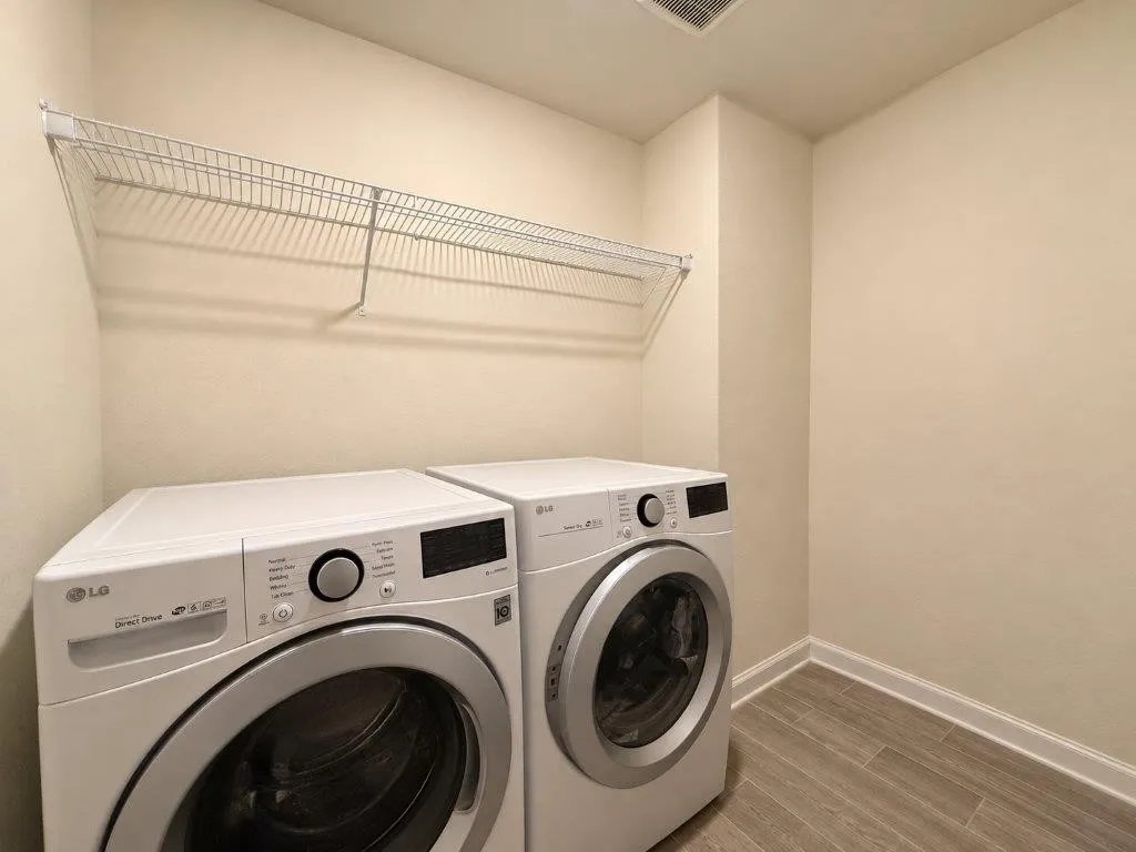 Laundry *Virtually Enhanced*