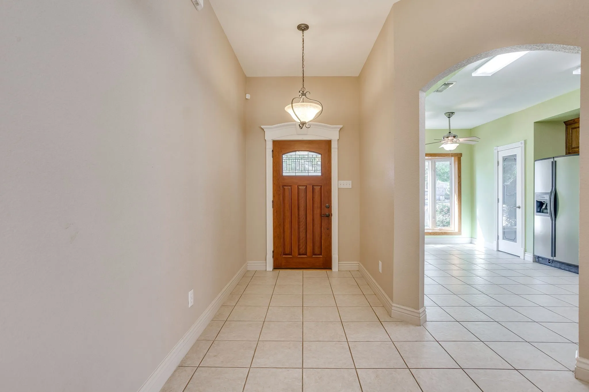 Single Family Residence For Rent in Tarrant County , 4409 New Meadow Drive, Mansfield, Texas 76063, 3 Bedroom, 2 Bathroom, 2 Garage spaces, 1,855 Sqft, built in 2002, mls#21382118, Real Estate Agent in Mansfield, Homes For Rent in Tarrant county, Homes For Rent in Mansfield, Realtor in Mansfield Texas, Real Estate Brokerage Independent Realty Texas, Luminita Cordes Realtor