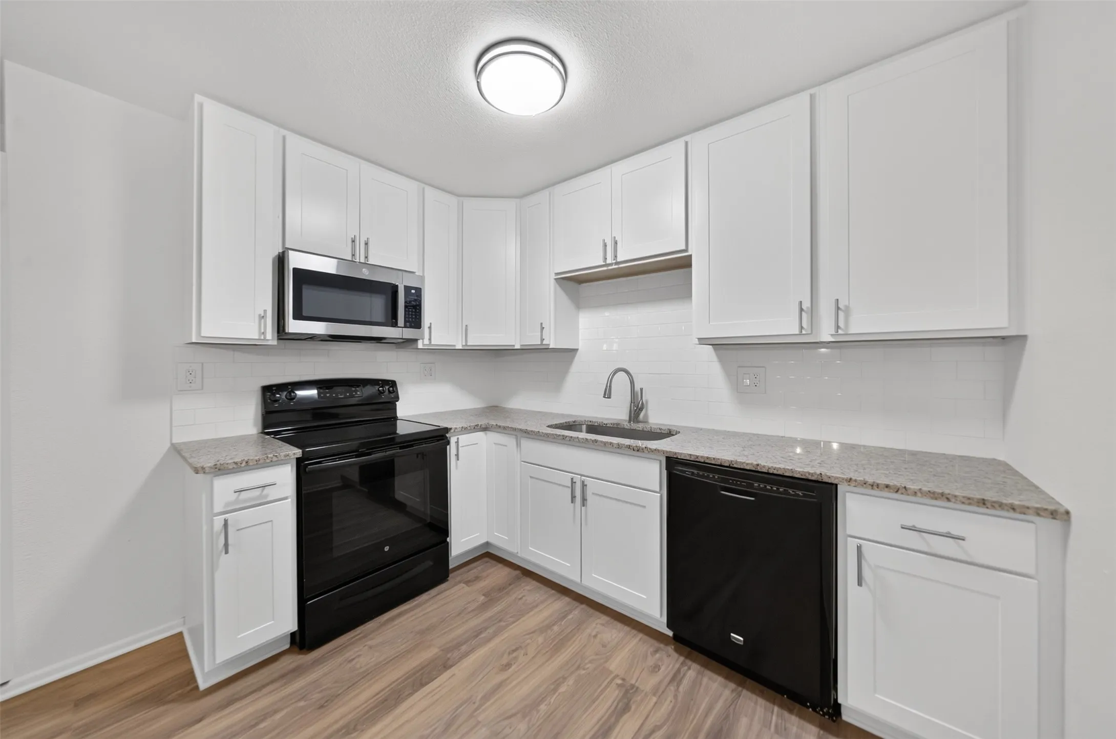 Single Family Residence For Sale in Smith County , 2313 Danica, Tyler, Texas 75701, 5 Bedroom, 3 Bathroom, Garage spaces, 1,425 Sqft, built in 1973, mls#21387874, Real Estate Agent in Tyler, Homes For Sale in Smith county, Homes For Sale in Tyler, Realtor in Tyler Texas, Real Estate Brokerage Independent Realty Texas, Luminita Cordes Realtor