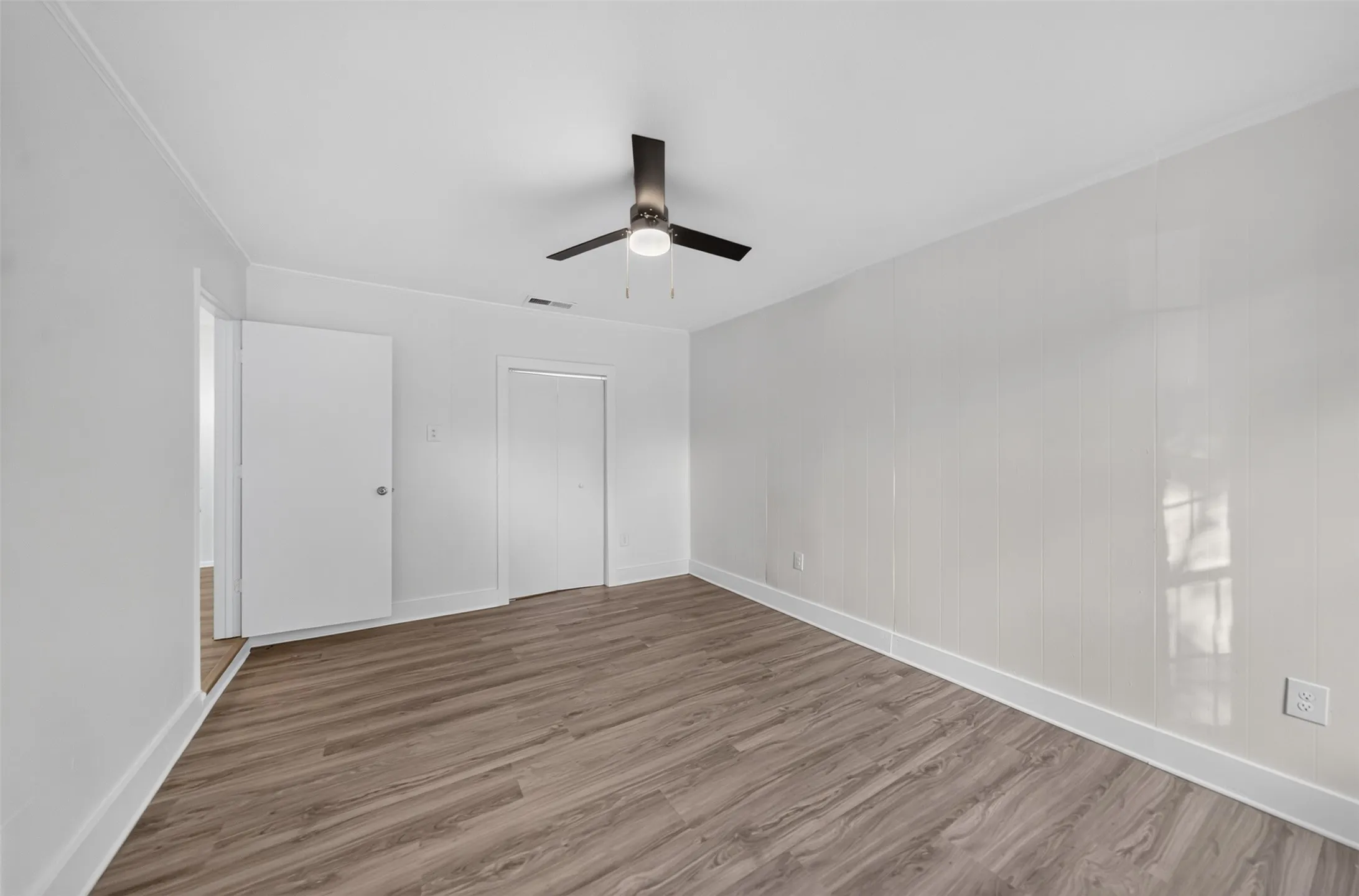 Single Family Residence For Sale in Smith County , 2313 Danica, Tyler, Texas 75701, 5 Bedroom, 3 Bathroom, Garage spaces, 1,425 Sqft, built in 1973, mls#21387874, Real Estate Agent in Tyler, Homes For Sale in Smith county, Homes For Sale in Tyler, Realtor in Tyler Texas, Real Estate Brokerage Independent Realty Texas, Luminita Cordes Realtor